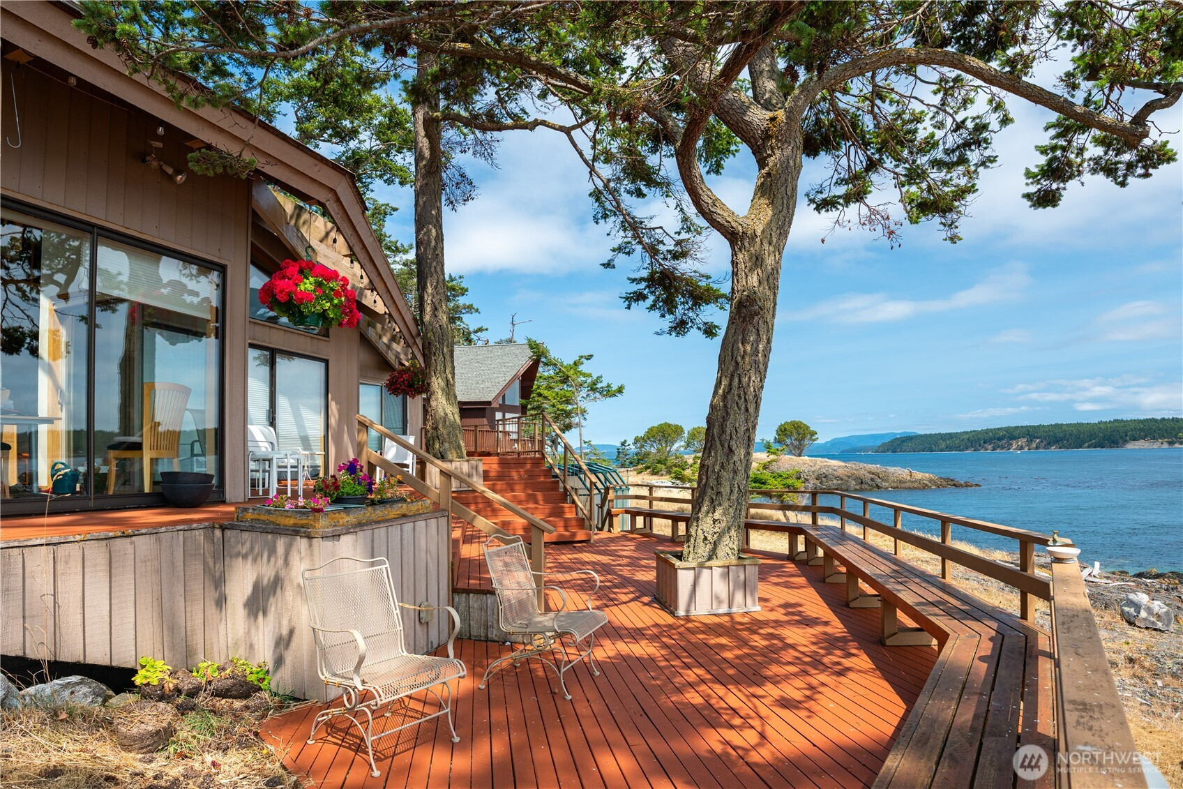 190 Island Drive, Friday Harbor, WA 98250