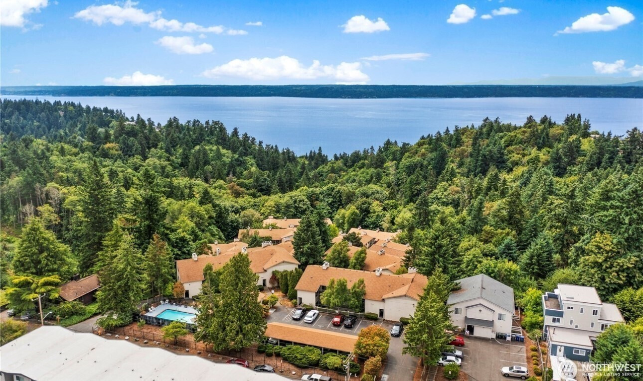 13235 12th Avenue SW, Burien, WA 98146