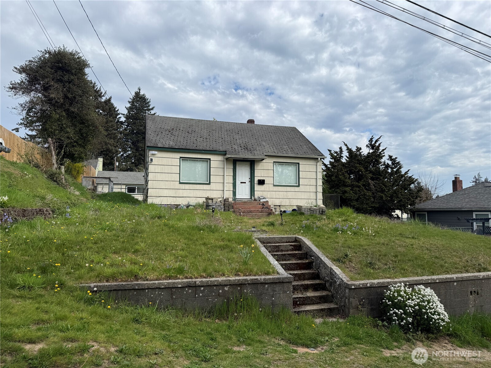 1538 N Lafayette Avenue, Bremerton, WA 98312