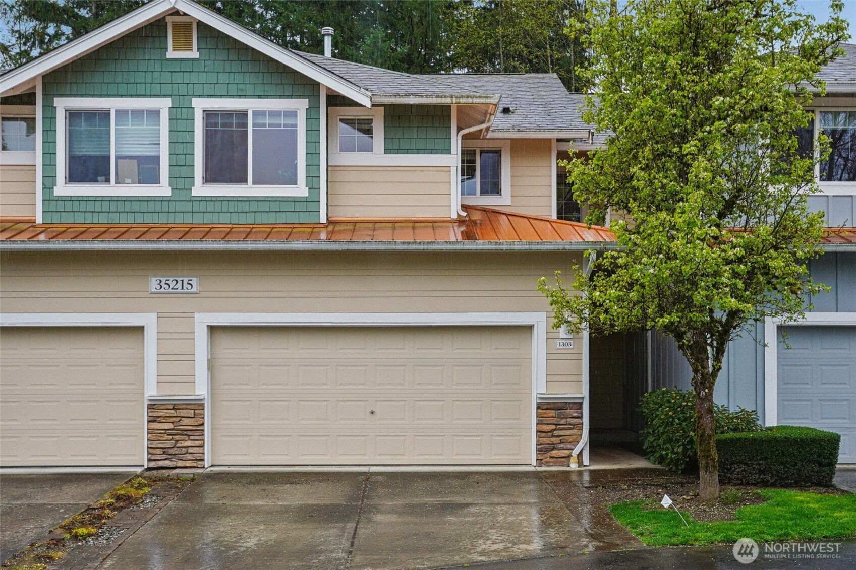 35215 SE Aspen Lane, Snoqualmie, WA 98065