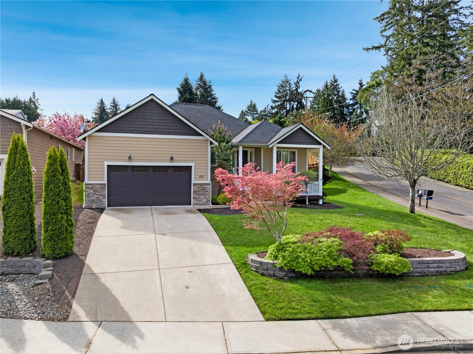 10828 99th Avenue Ct SW, Lakewood, WA 98498