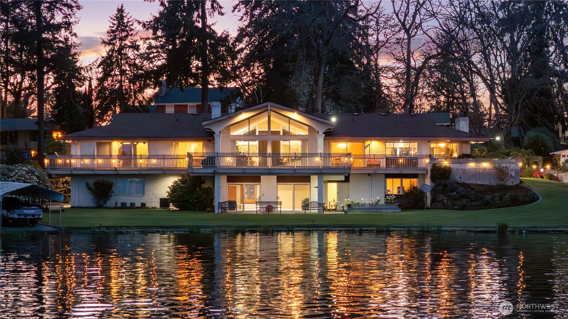 8865 Gramercy SW, Lakewood, WA 98498