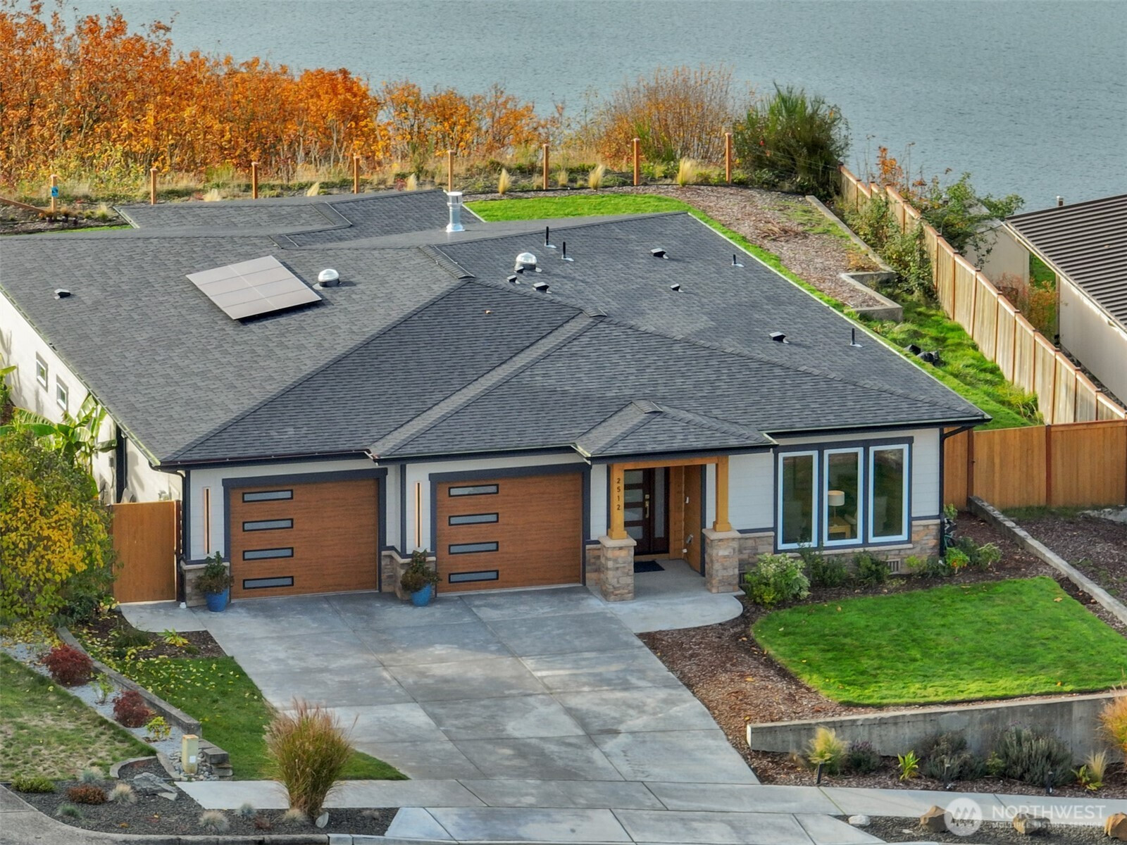 2512 Vista View Drive, Tacoma, WA 98406