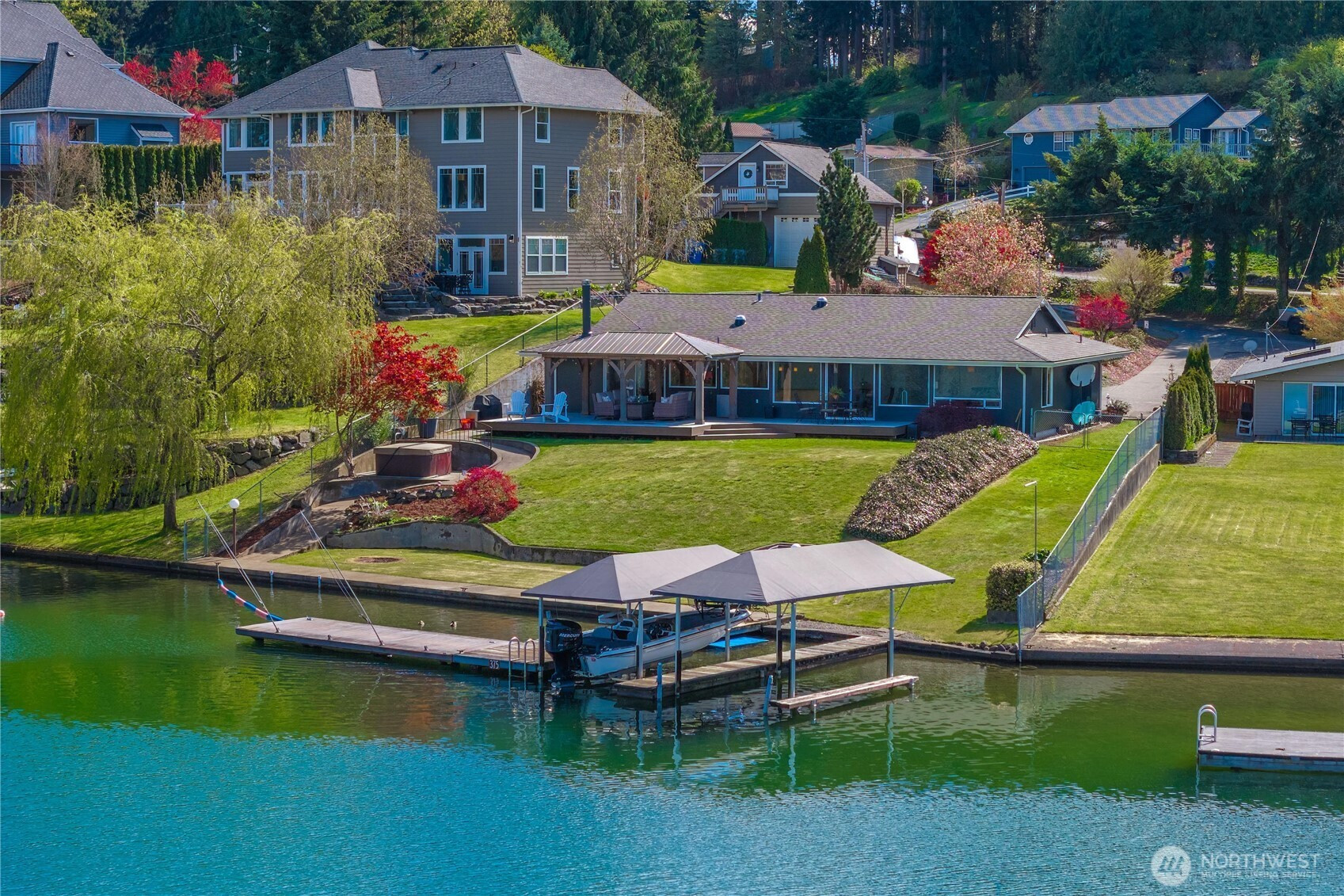 17219 33rd Street Ct E, Lake Tapps, WA 98391