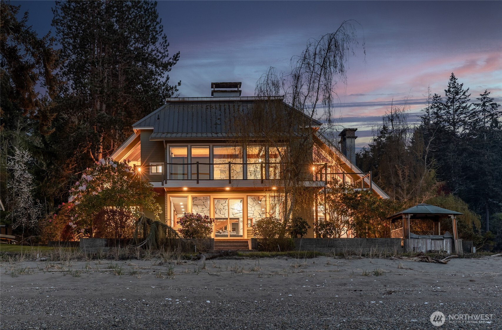 1105 14th Avenue, Fox Island, WA 98333