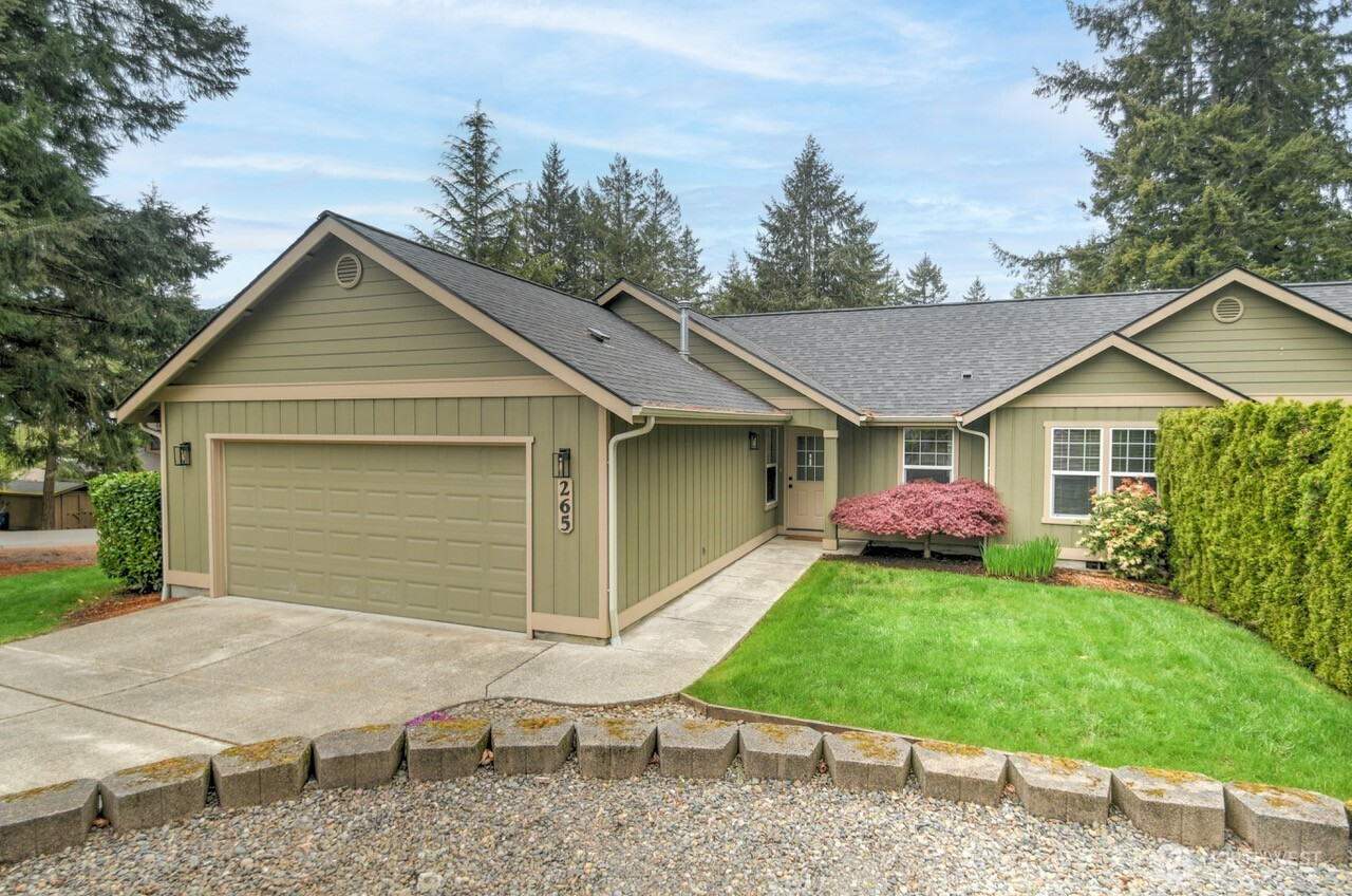 265 SE Valley View Way, Chehalis, WA 98532