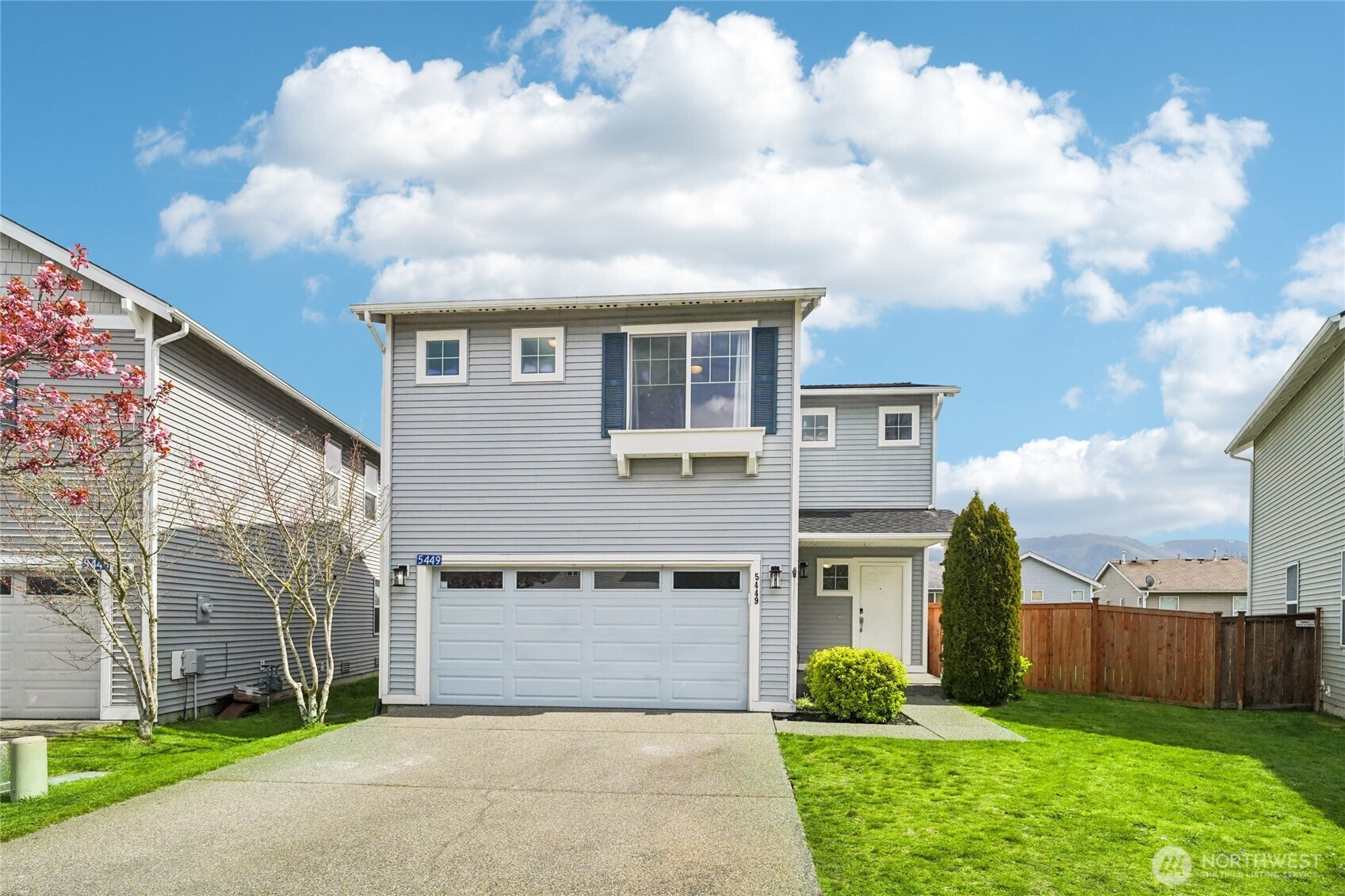 5449 Emerald Court, Mount Vernon, WA 98273