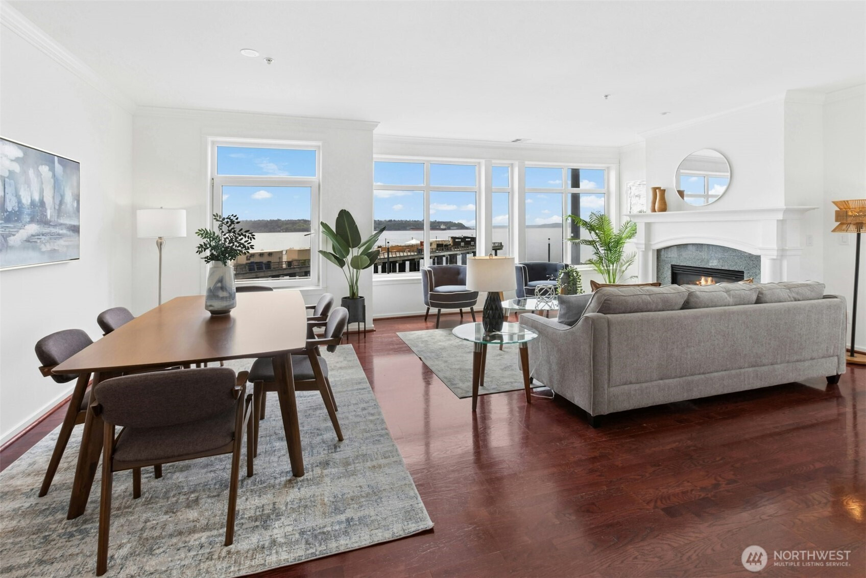 1900 Alaskan Way, Seattle, WA 98101