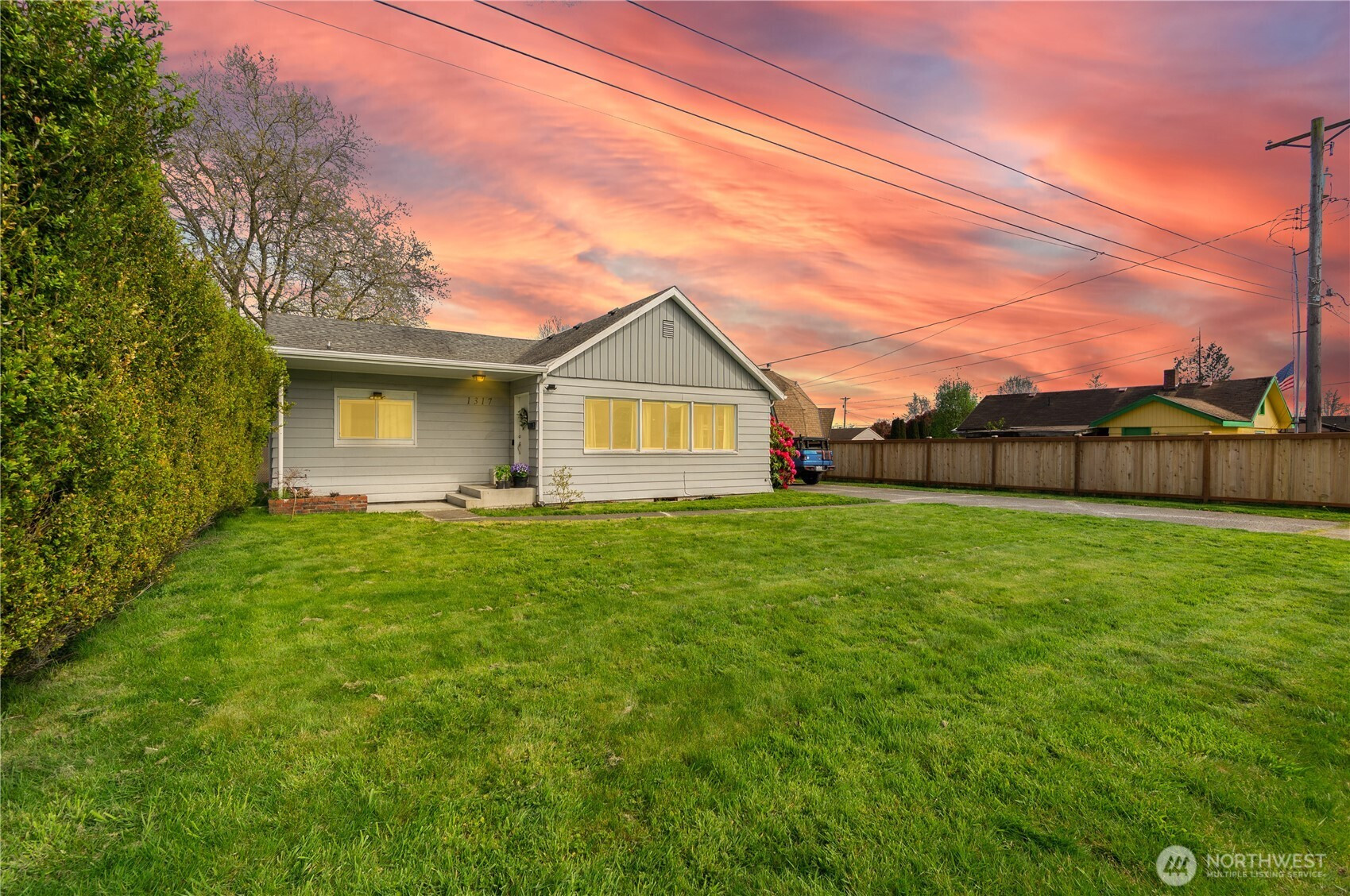 1317 47th Avenue E, Fife, WA 98424