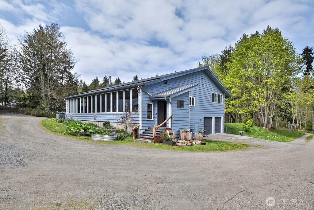 91 W Goforth Road, Sequim, WA 98382