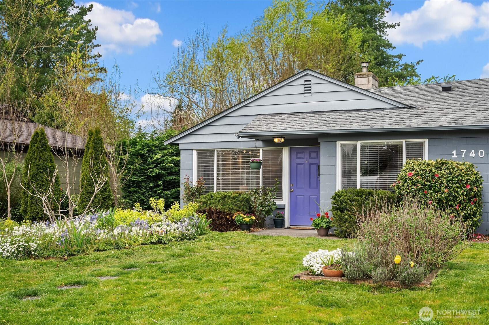 1740 NE 136th Street, Seattle, WA 98125