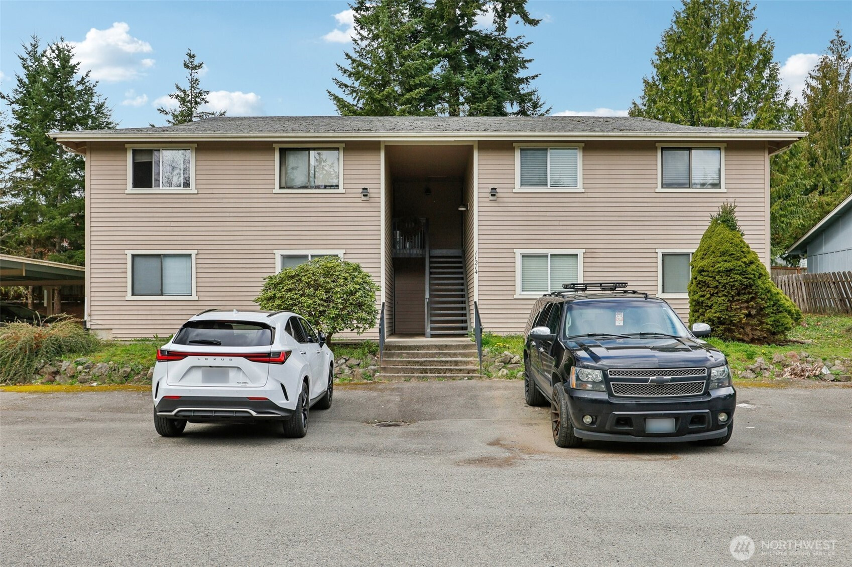 11214 126th Avenue Ct E, Puyallup, WA 98374