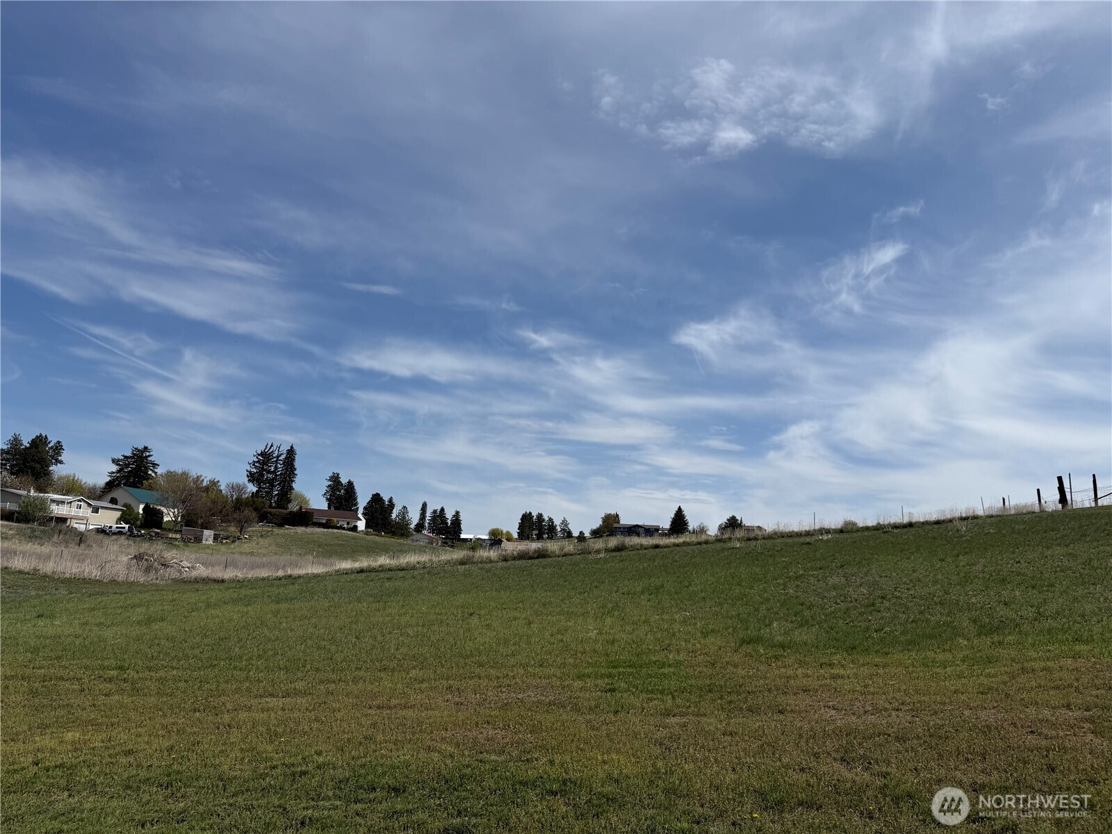 401 E Willow Street, Waterville, WA 98858