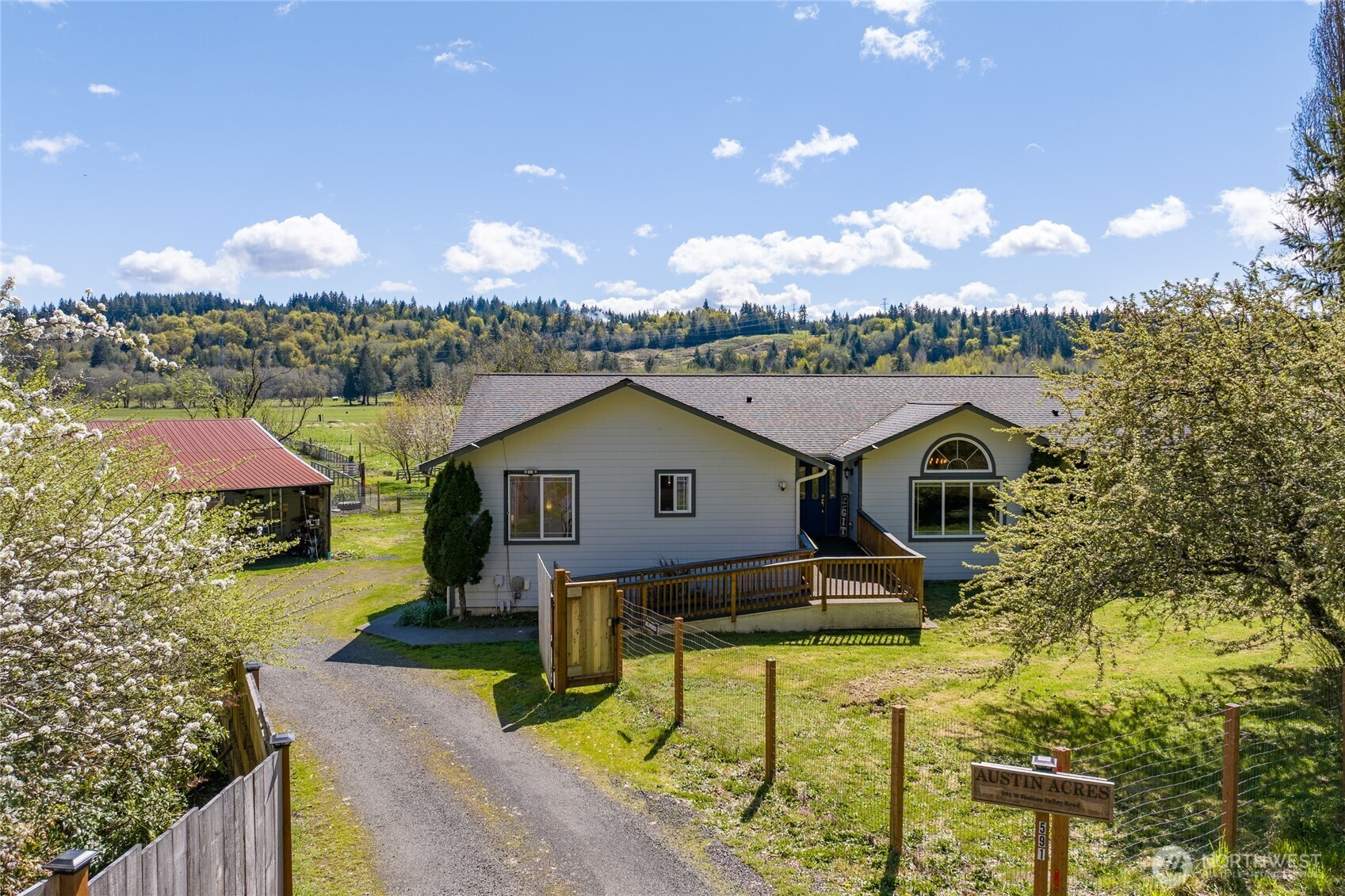591 W Shelton Valley Road, Shelton, WA 98584