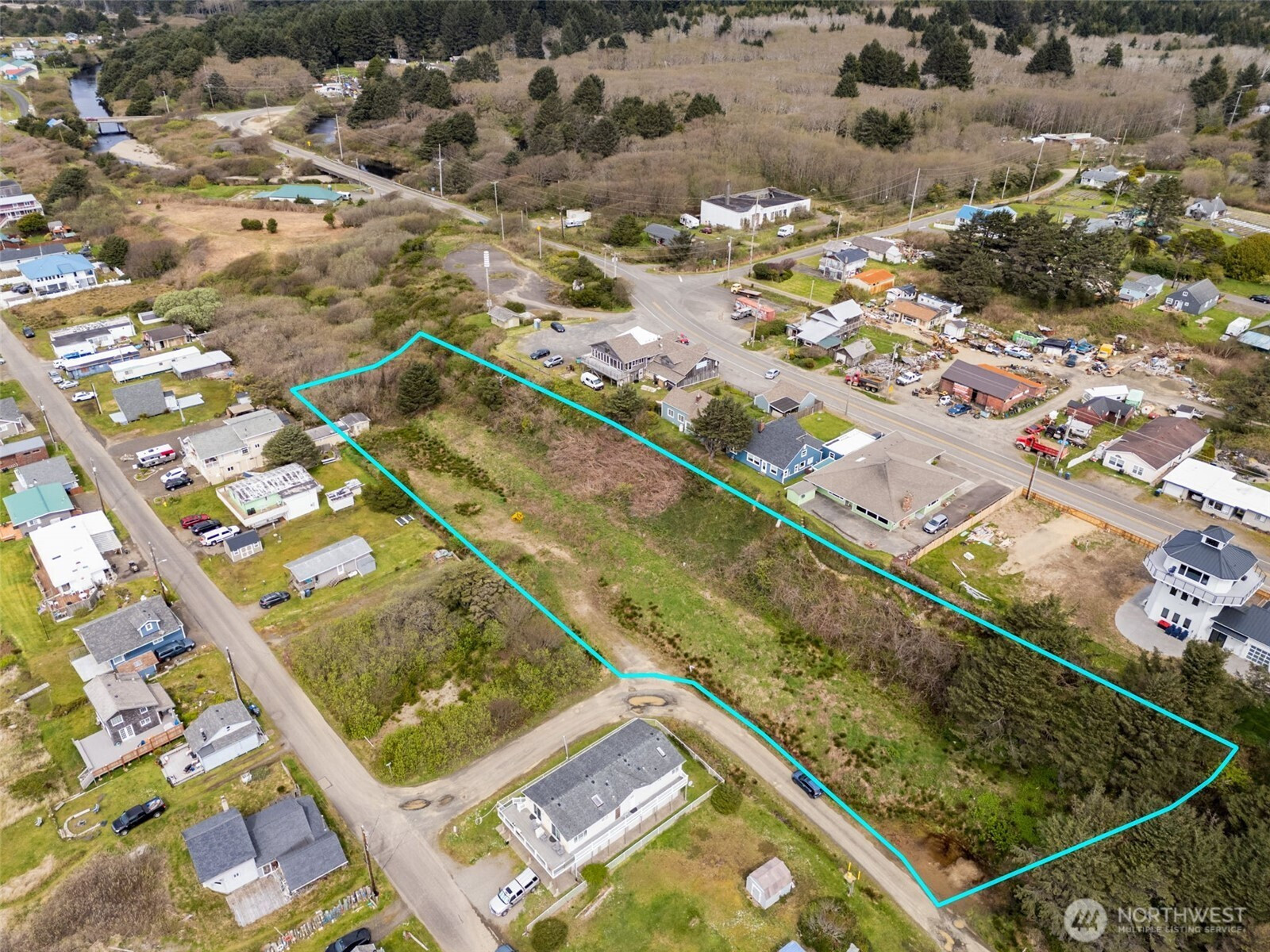 4776 Beach Lane, Moclips, WA 98562