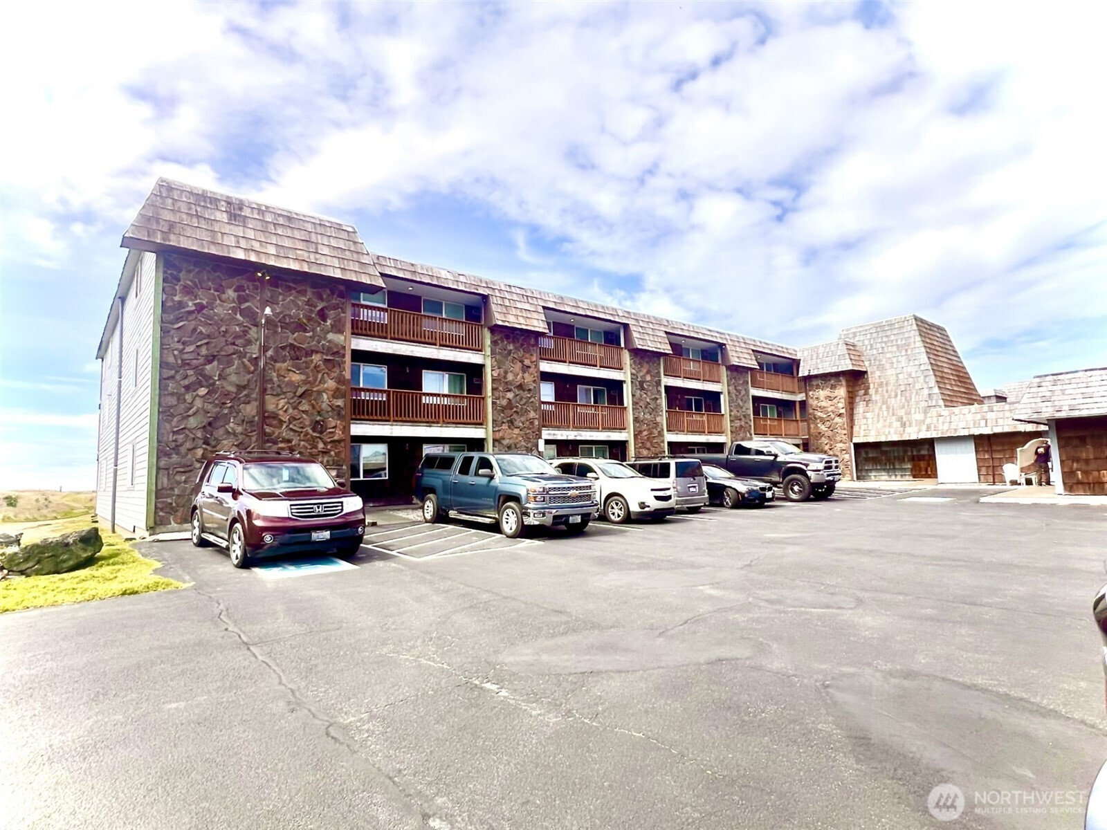 304 NW 14th Street NW, Long Beach, WA 98631