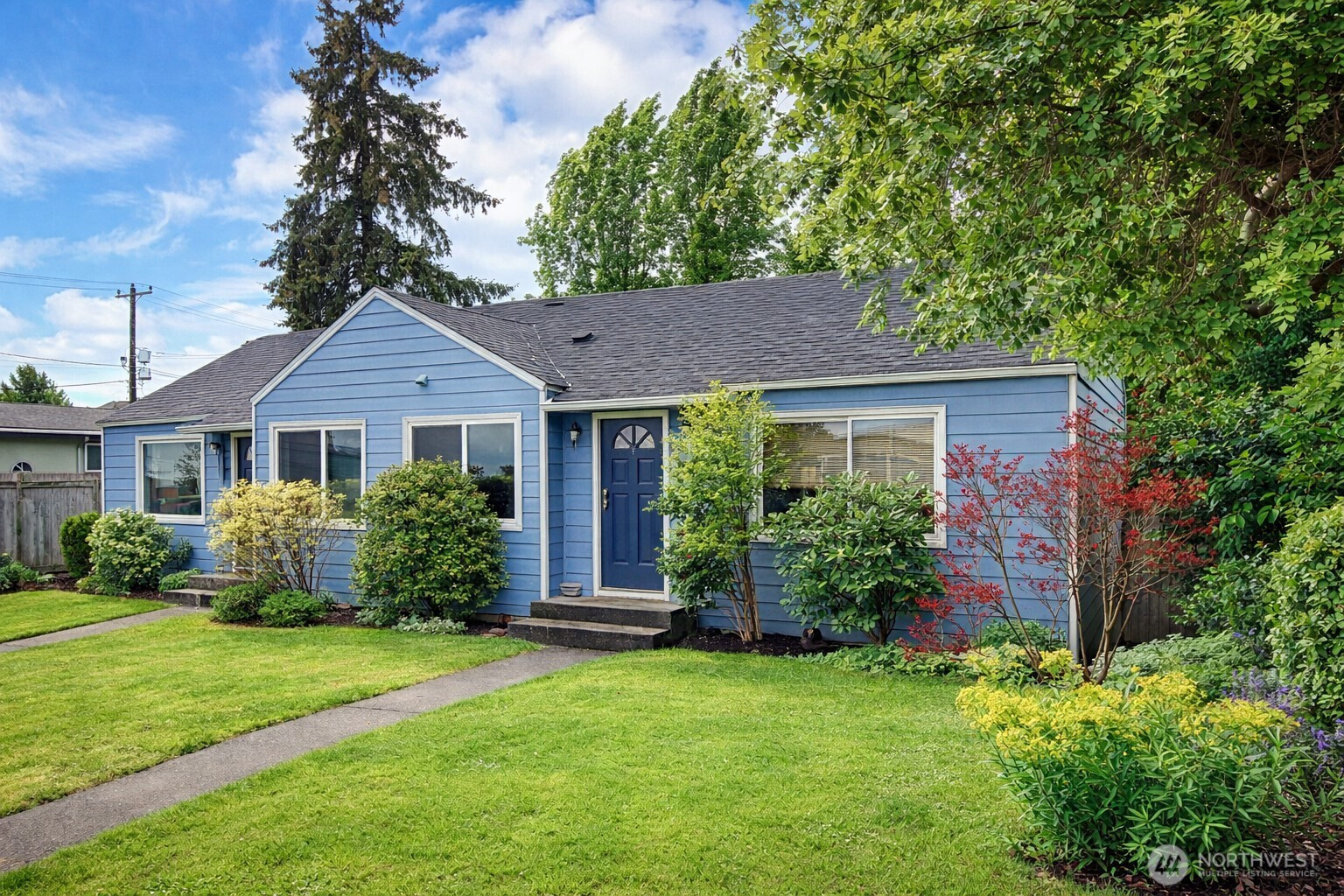 2517 - 2519 E Pike Street, Seattle, WA 98122