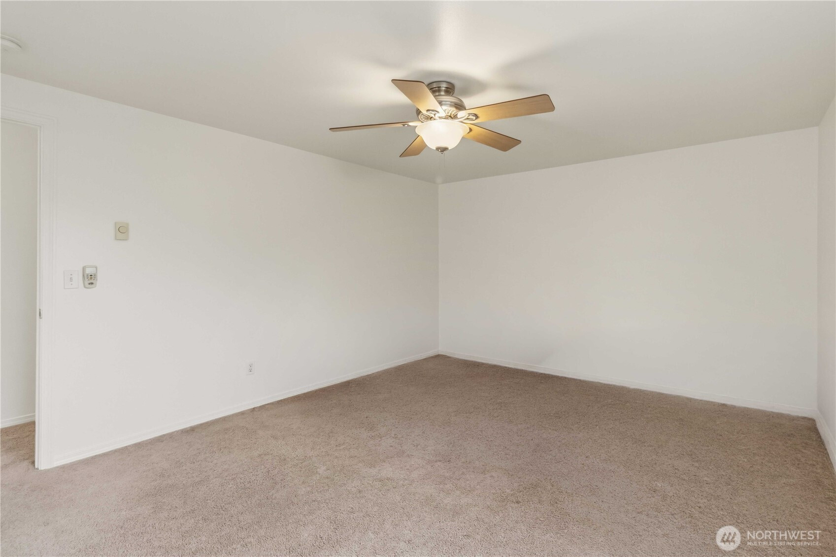 10513 SE 250th Place, Kent, WA 98030