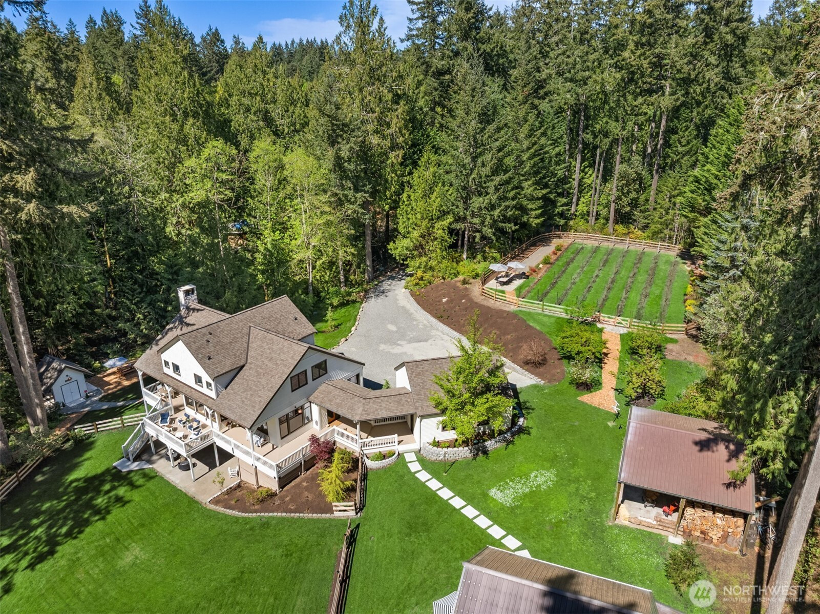 6518 NE Justin Court, Bainbridge Island, WA 98110