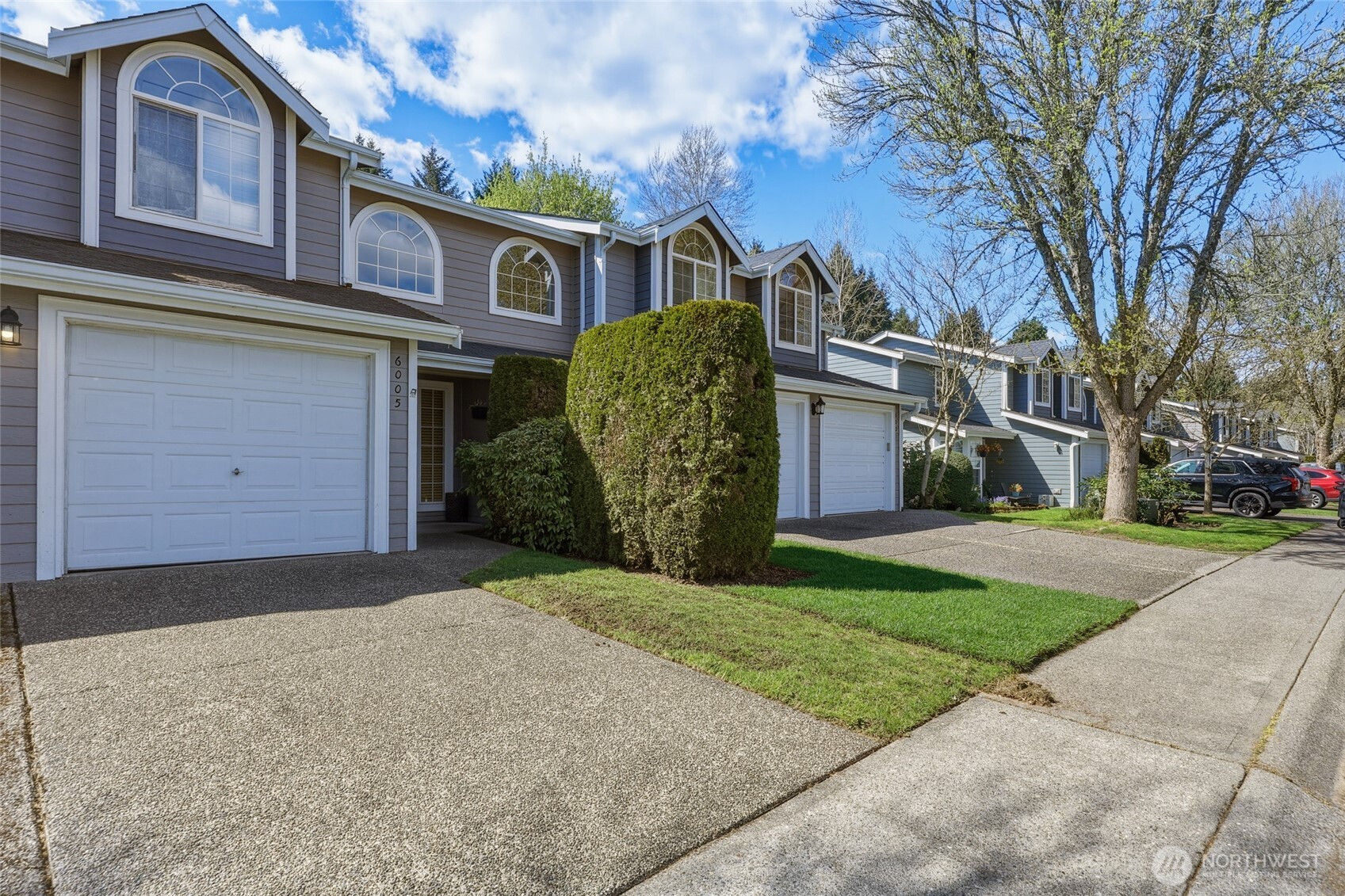6005 Merlot Lane SE, Lacey, WA 98513