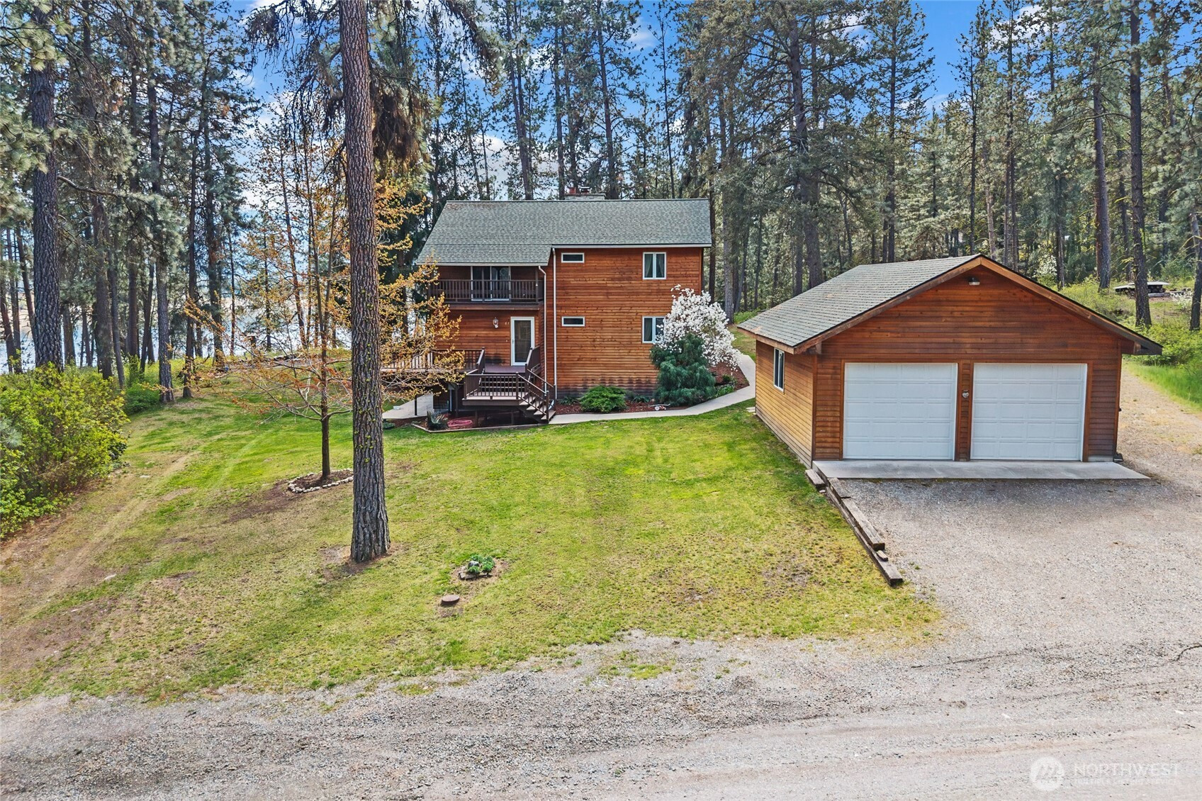 61 Columbia Drive, Kettle Falls, WA 99141