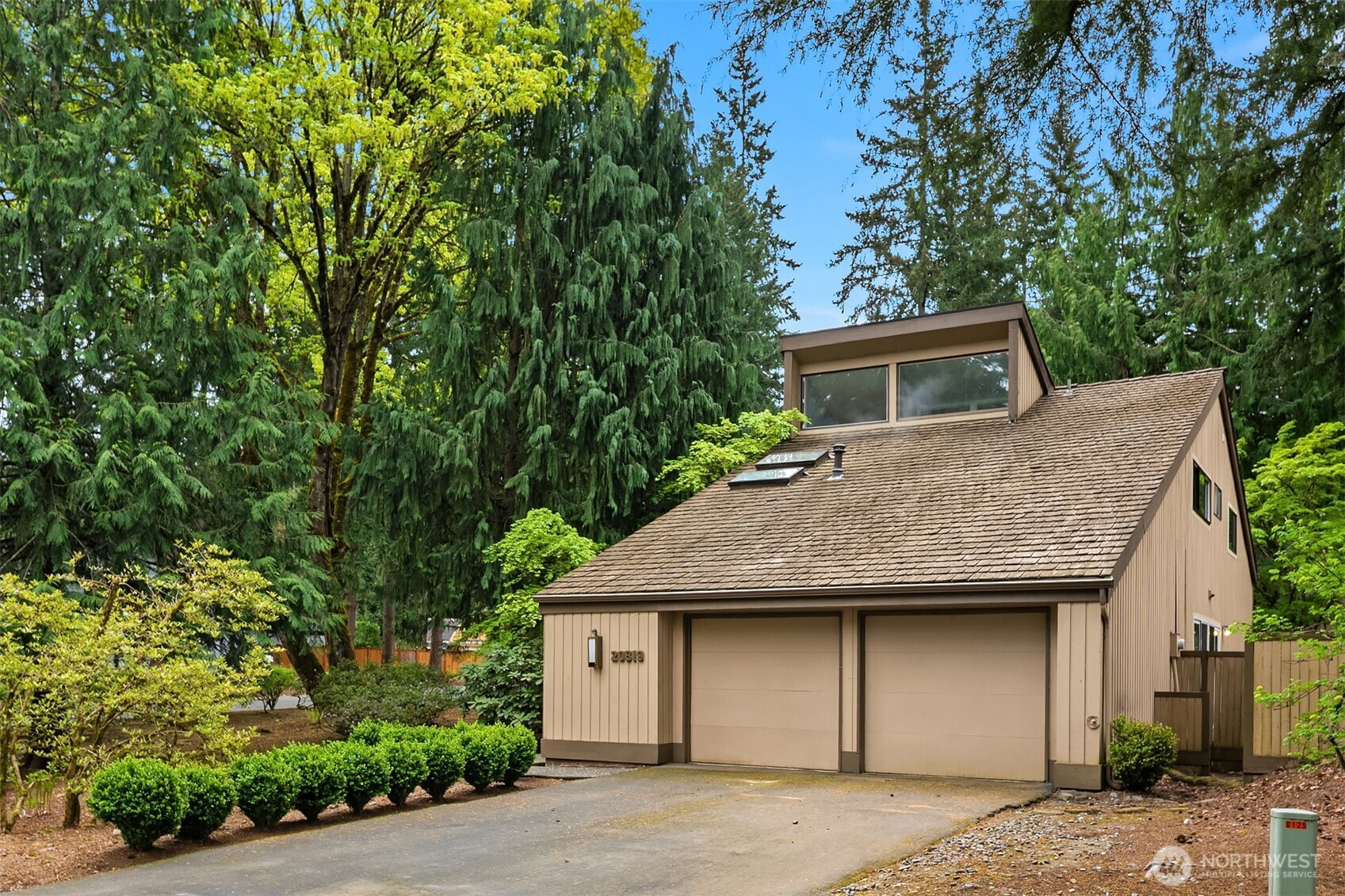 20819 NE 25th Street, Sammamish, WA 98074