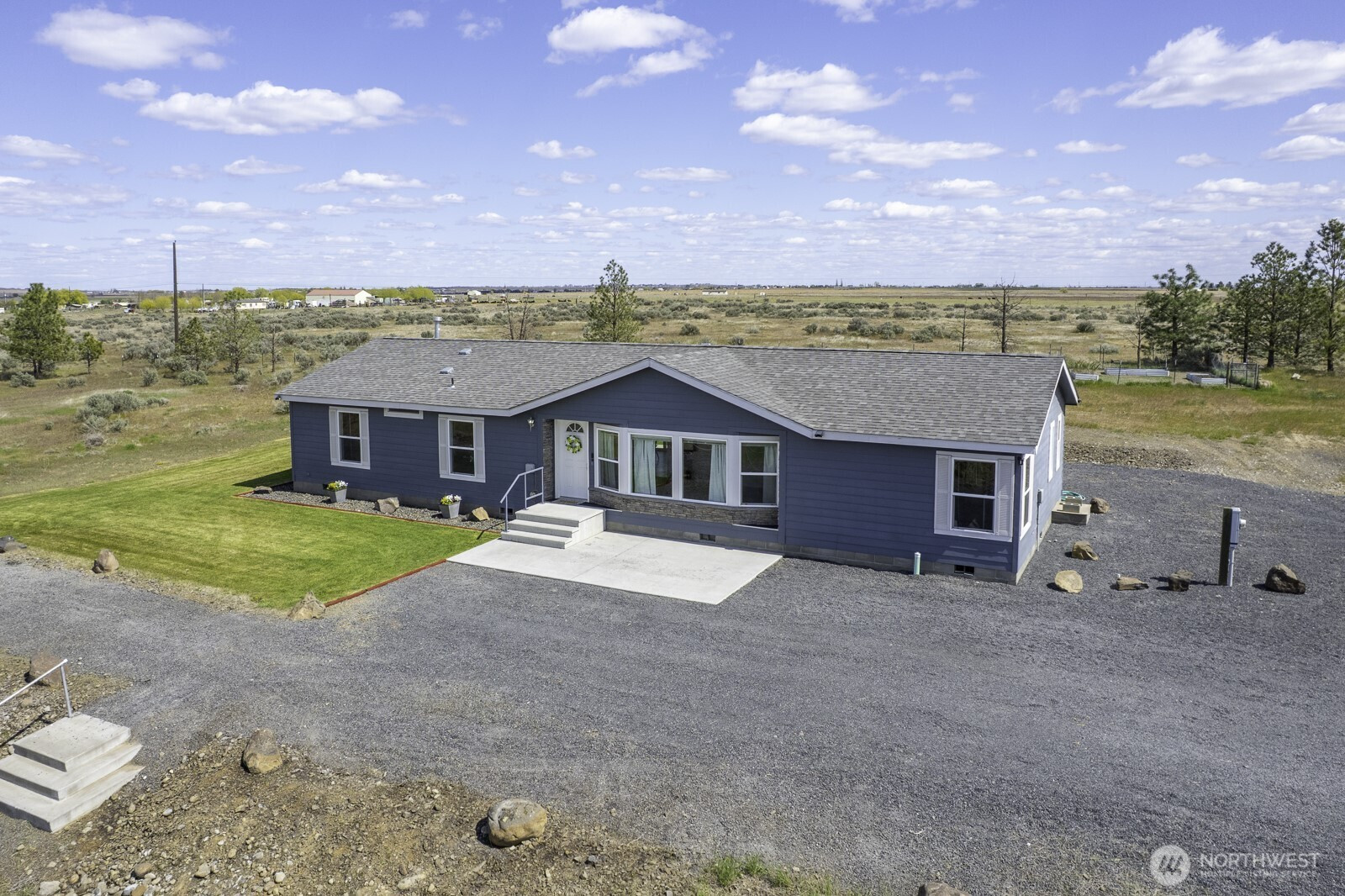 9631 Road H NW, Ephrata, WA 98823