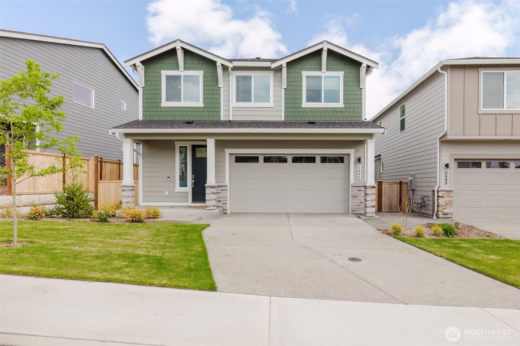 2092 NE Norseman Way, Poulsbo, WA 98370