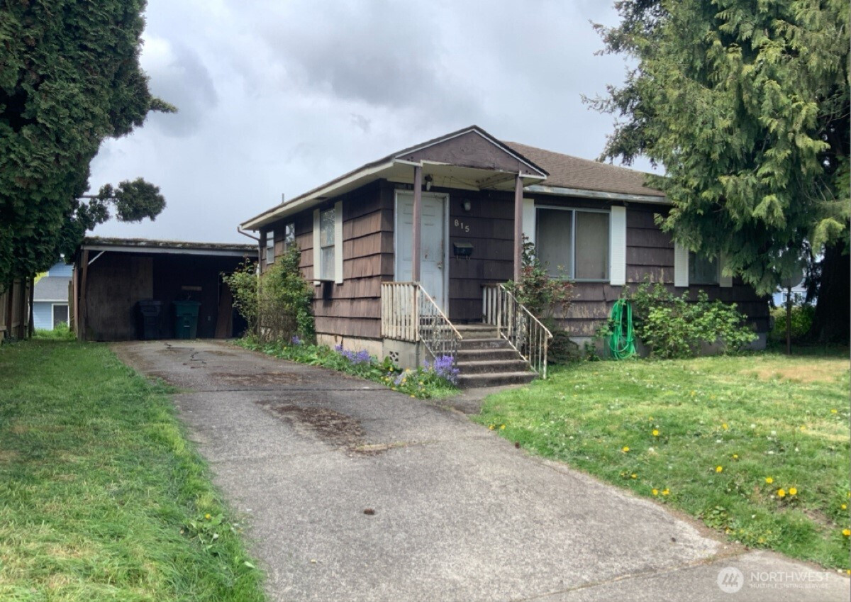 815 32nd Avenue, Longview, WA 98632