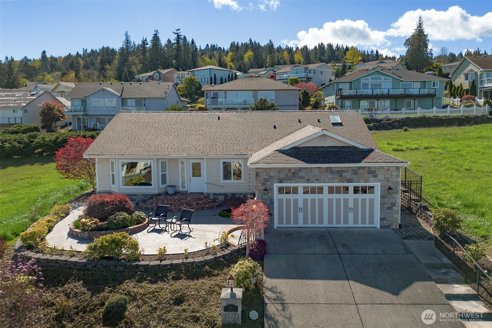 31 Topaz Way, Sequim, WA 98382