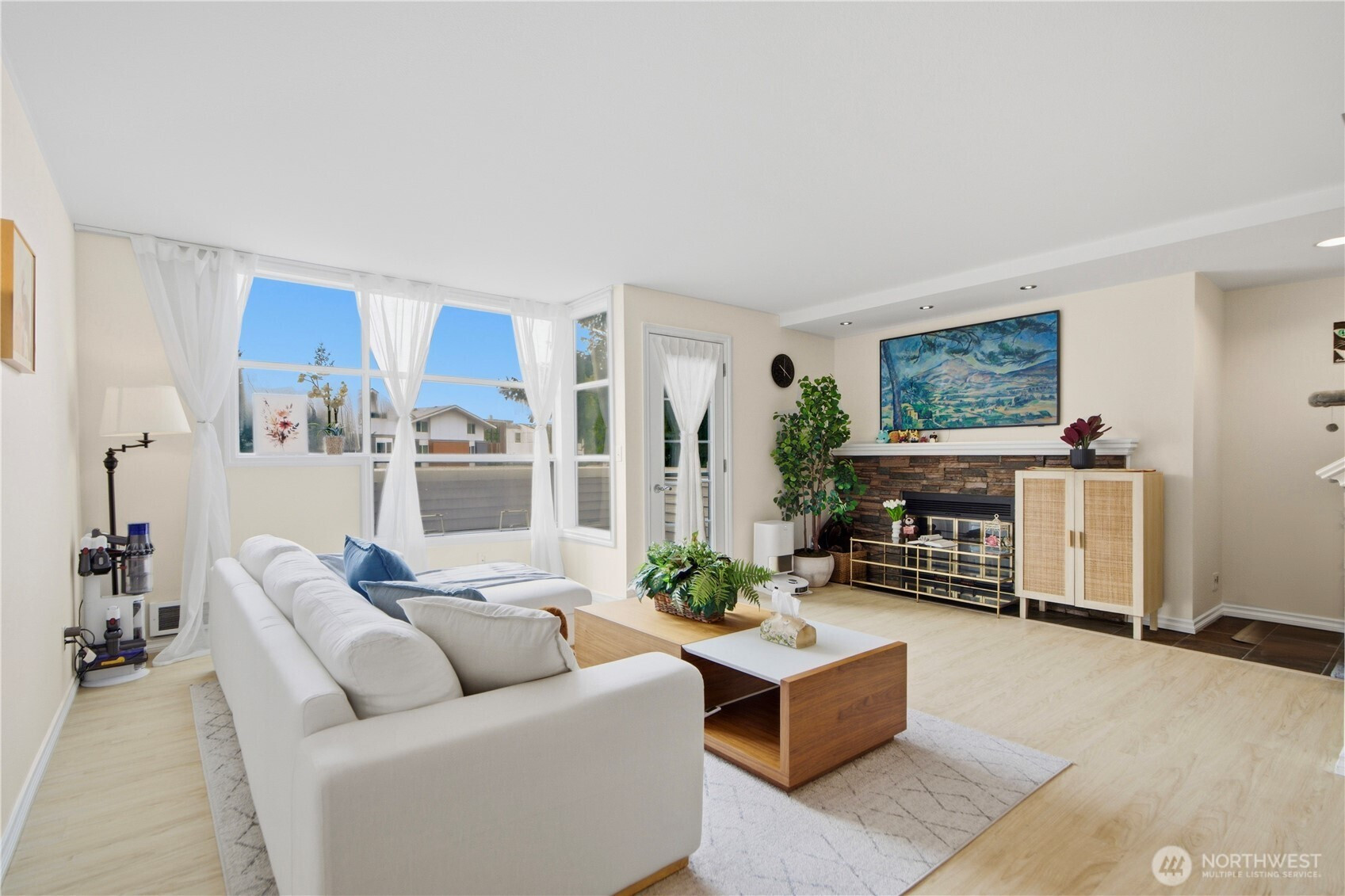 436 4th Ave, Kirkland, WA 98033