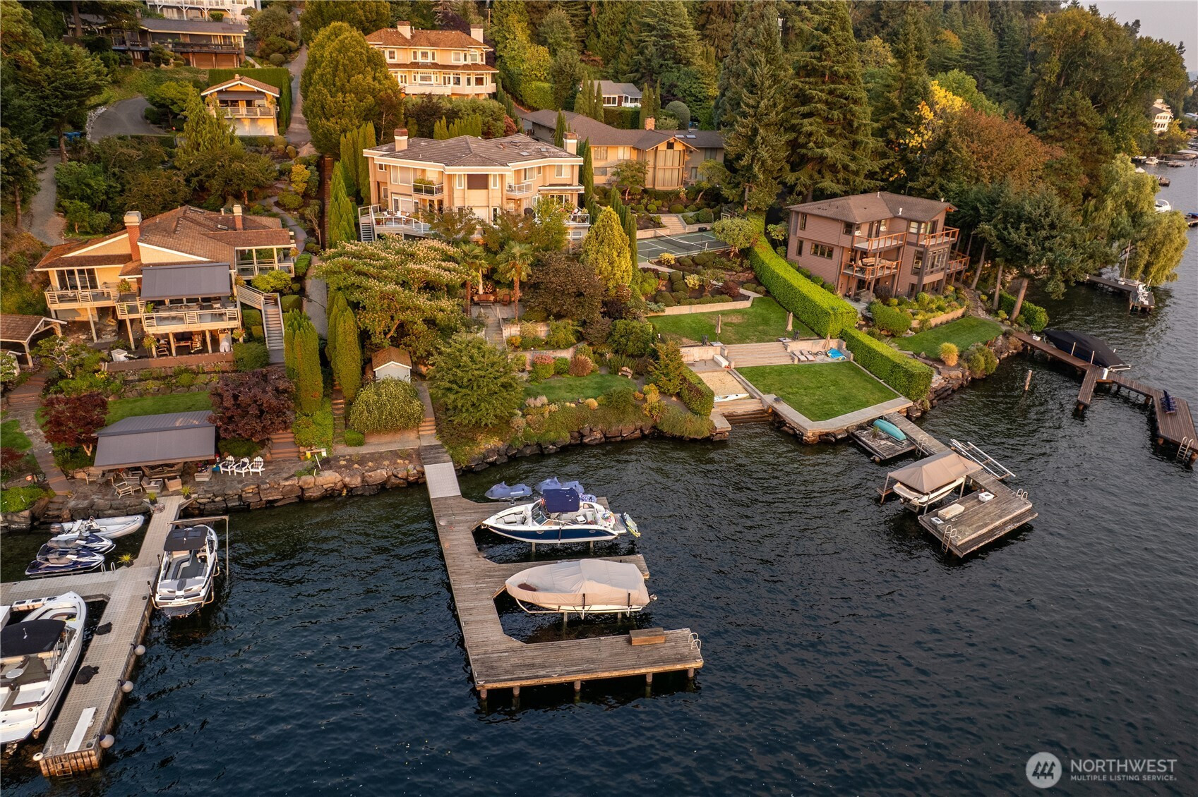 7439 W Mercer Way, Mercer Island, WA 98040