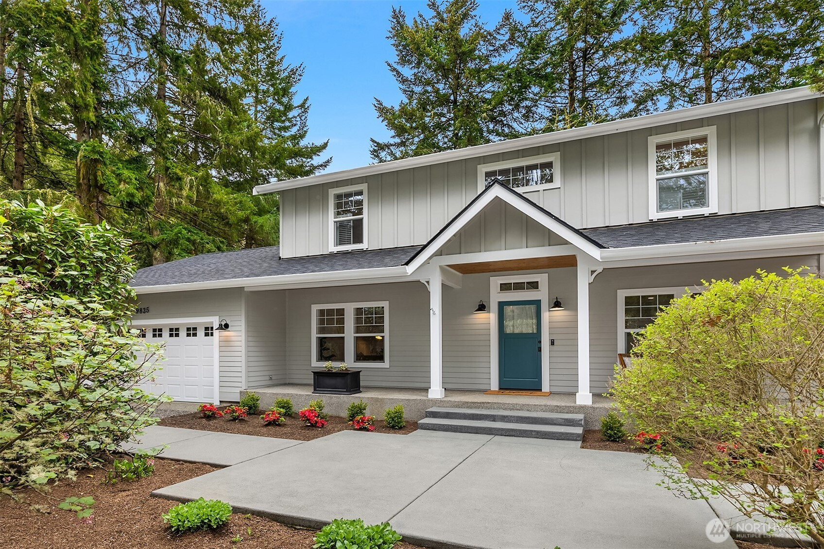 9835 NE Rose Trail Lane, Bainbridge Island, WA 98110