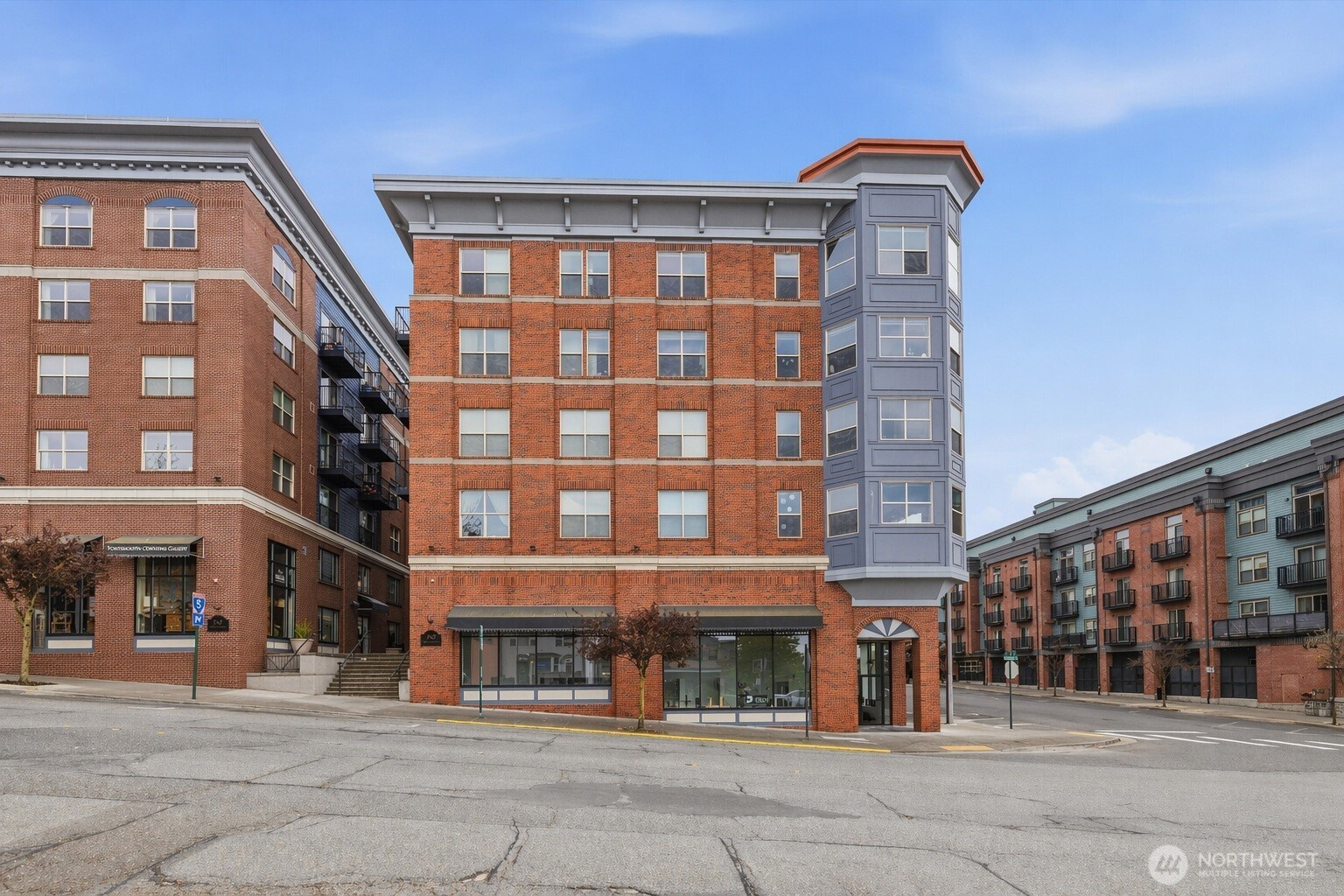 910 Harris Avenue, Bellingham, WA 98225