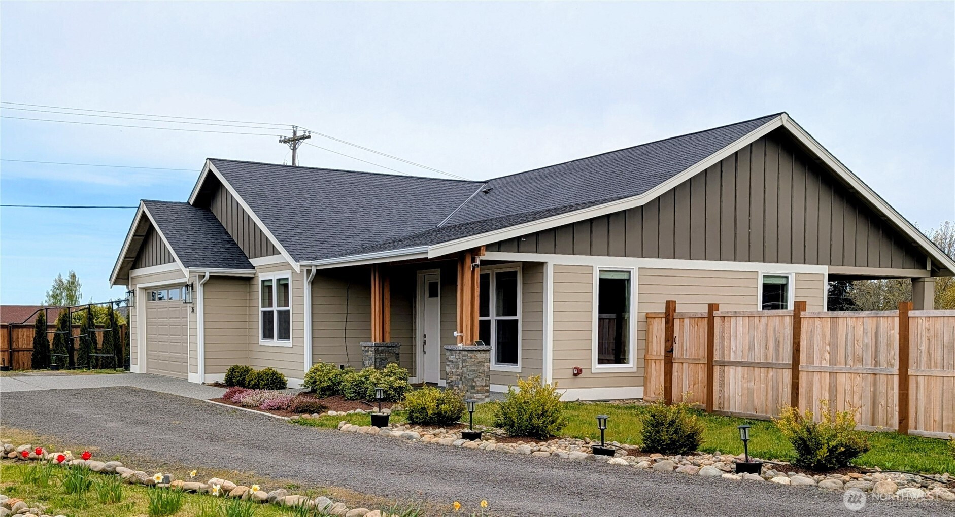 35 Viking Way, Sequim, WA 98382