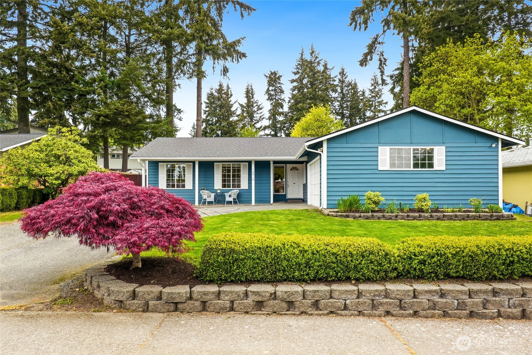 12018 136th Place NE, Kirkland, WA 98034
