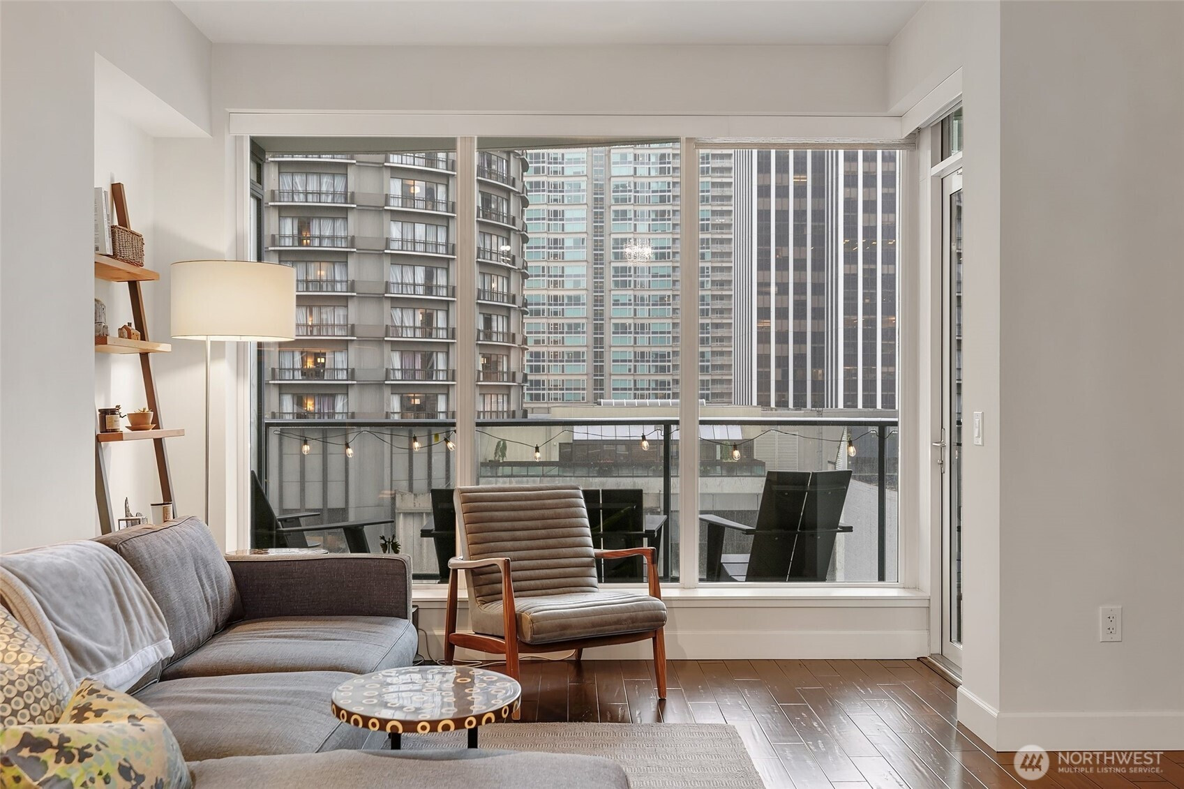 1920 4th Avenue, Seattle, WA 98101