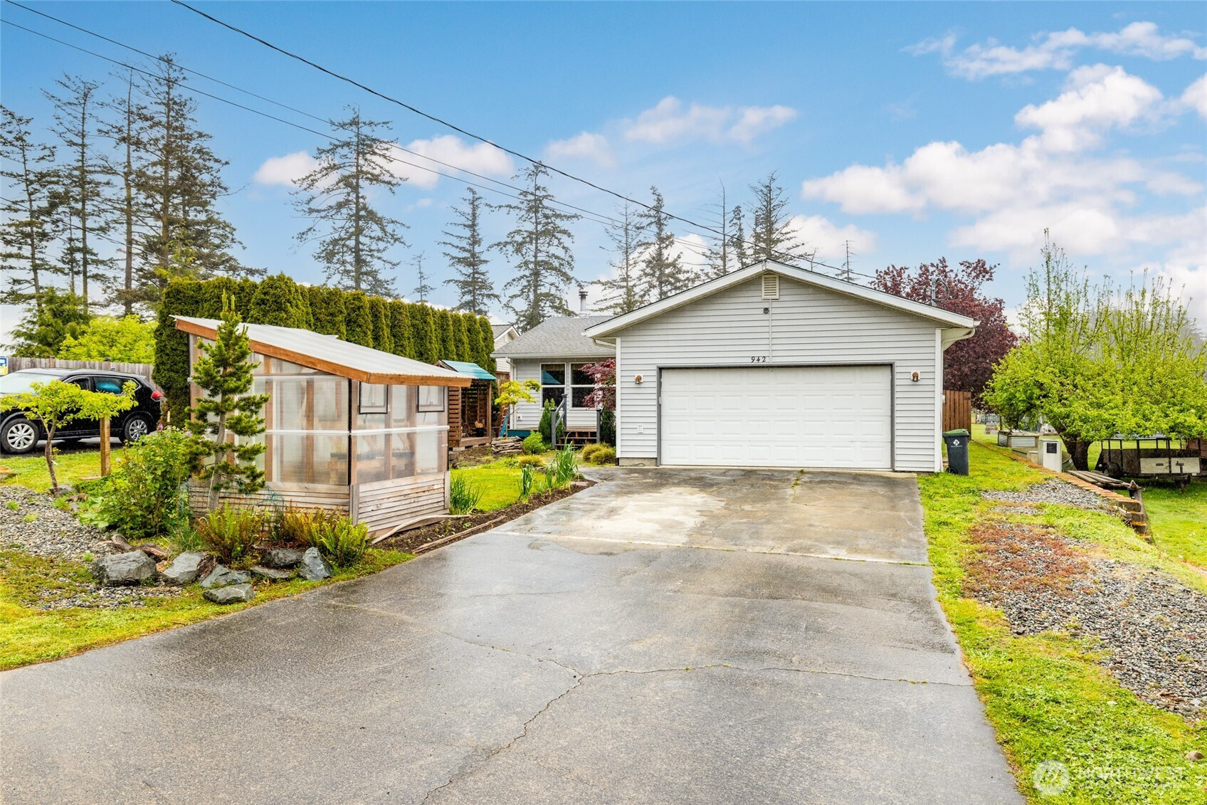 942 Walker Avenue, Oak Harbor, WA 98277