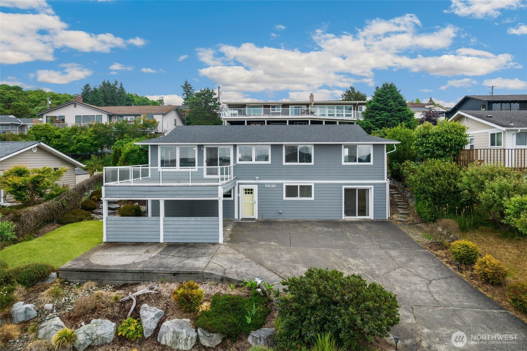 5539 Frances Avenue NE, Tacoma, WA 98422