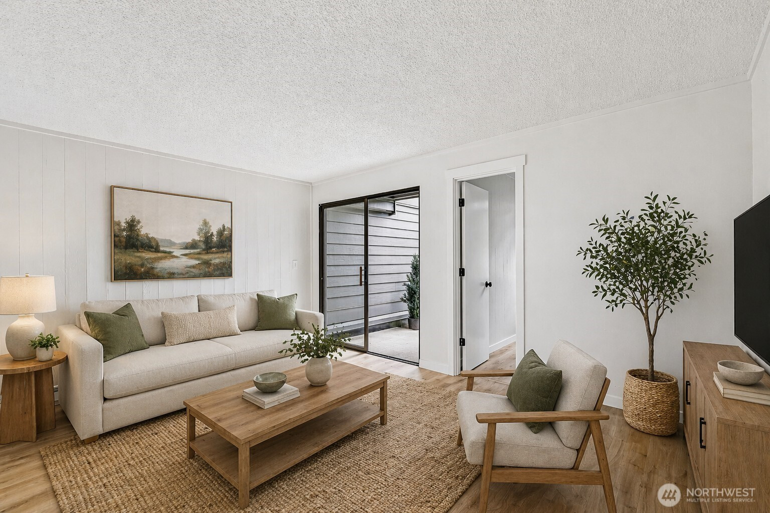 6817 137th Place NE, Redmond, WA 98052