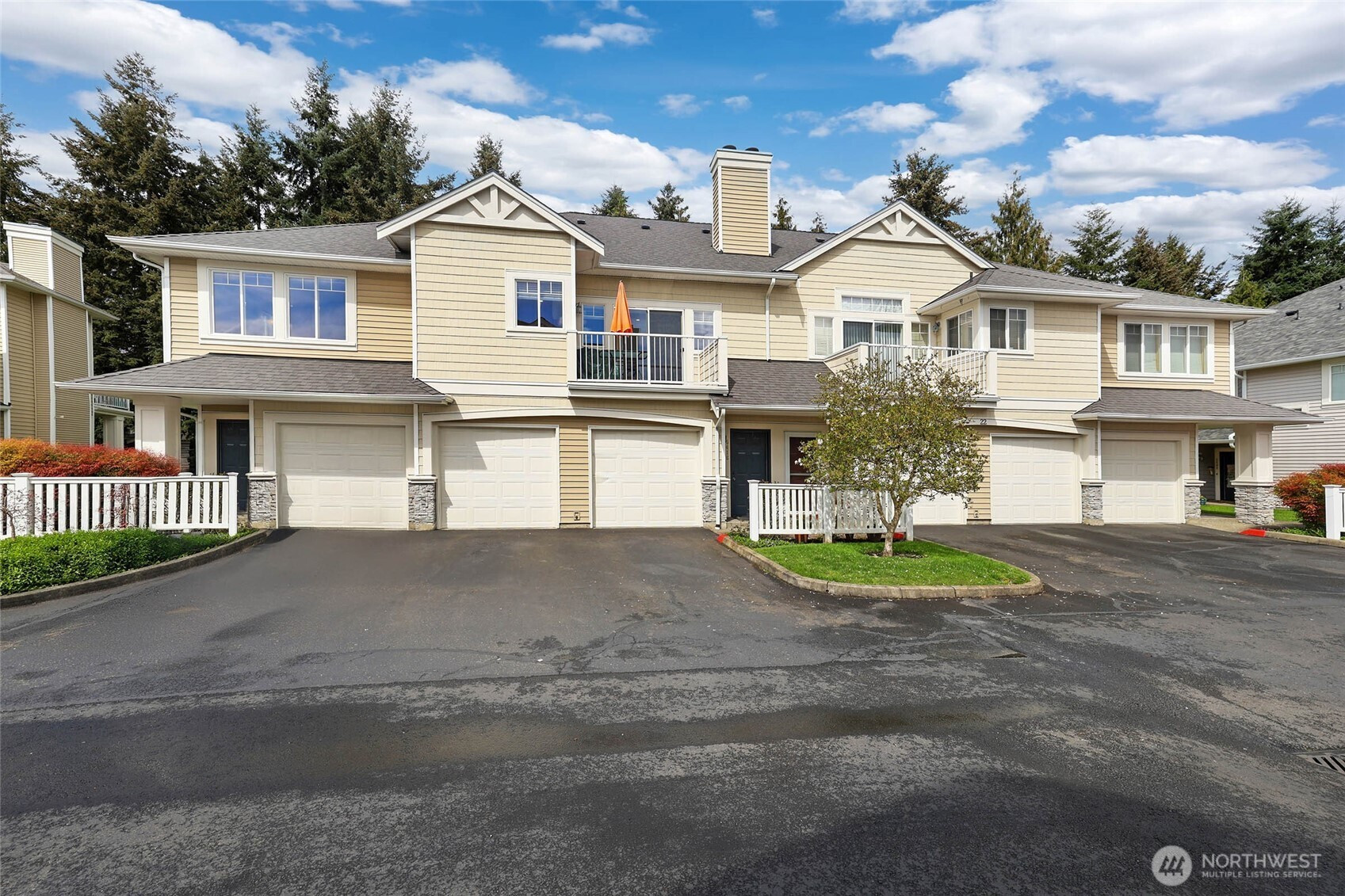 5416 S 234th Place, Kent, WA 98032