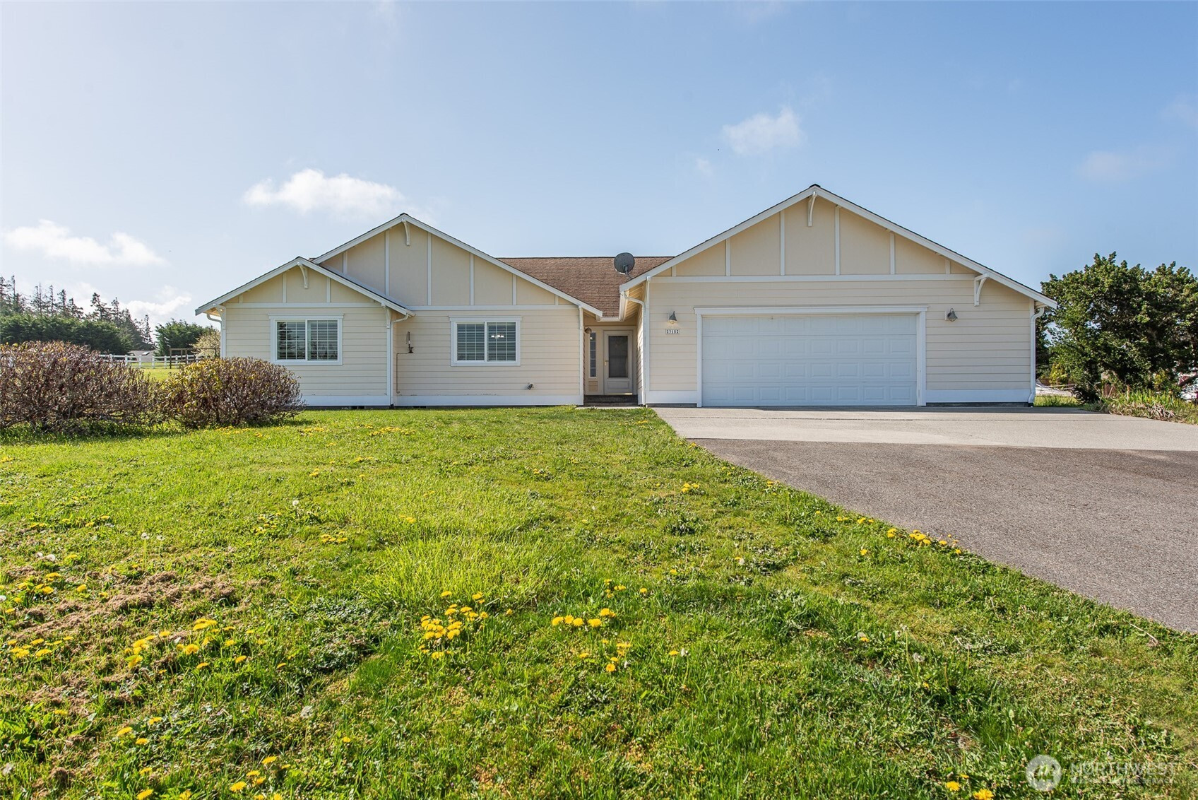 315 Dungeness Greens Way, Sequim, WA 98382