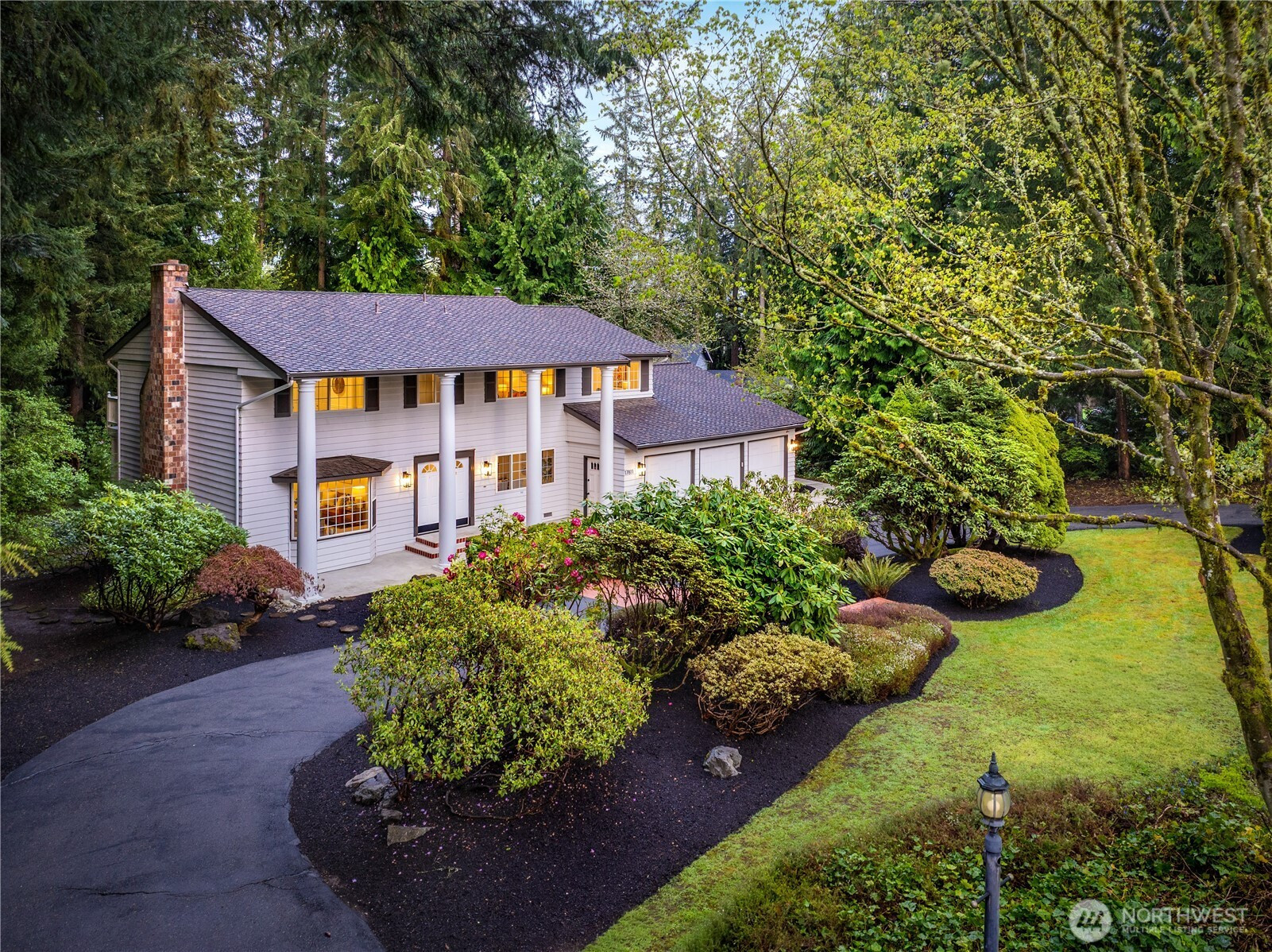 17811 7th Avenue W, Bothell, WA 98012