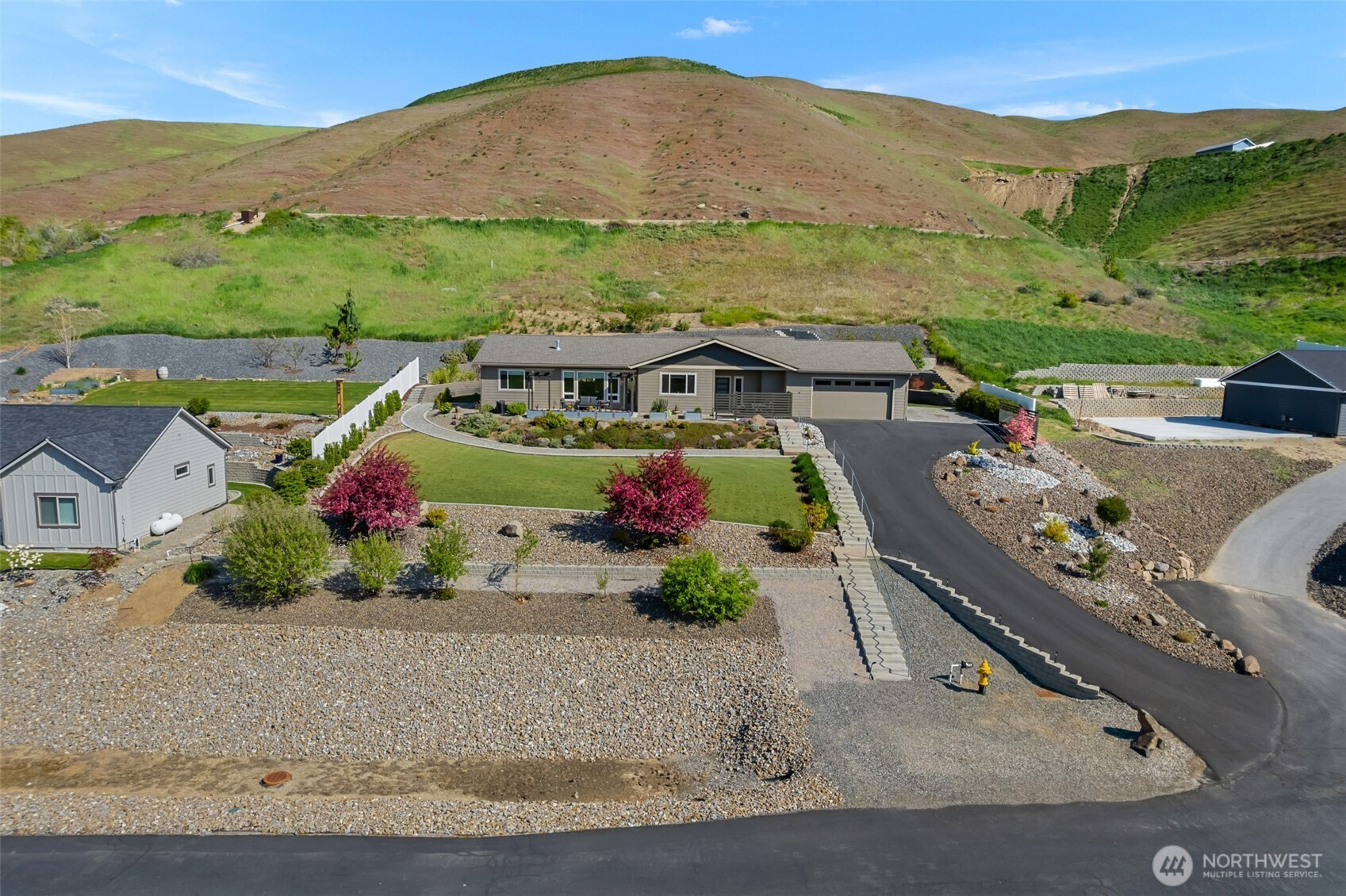 37 Diede Hills Lane, Wenatchee, WA 98801