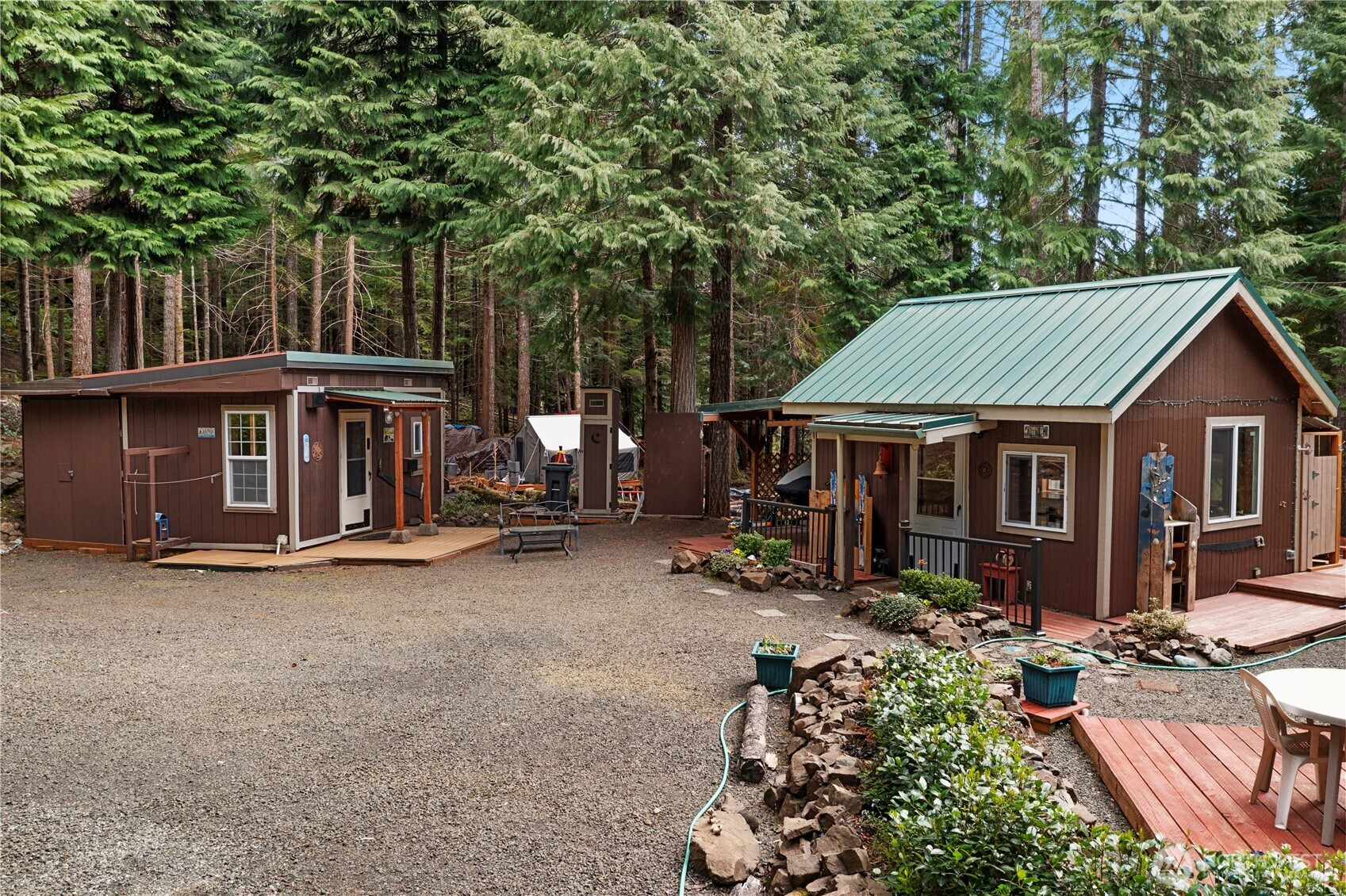 30 Deer Court, Hoodsport, WA 98548