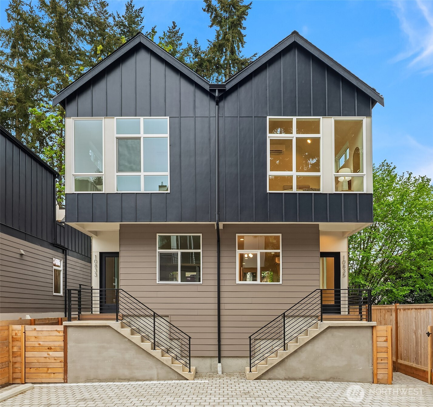 10835 11th Avenue NE, Seattle, WA 98125