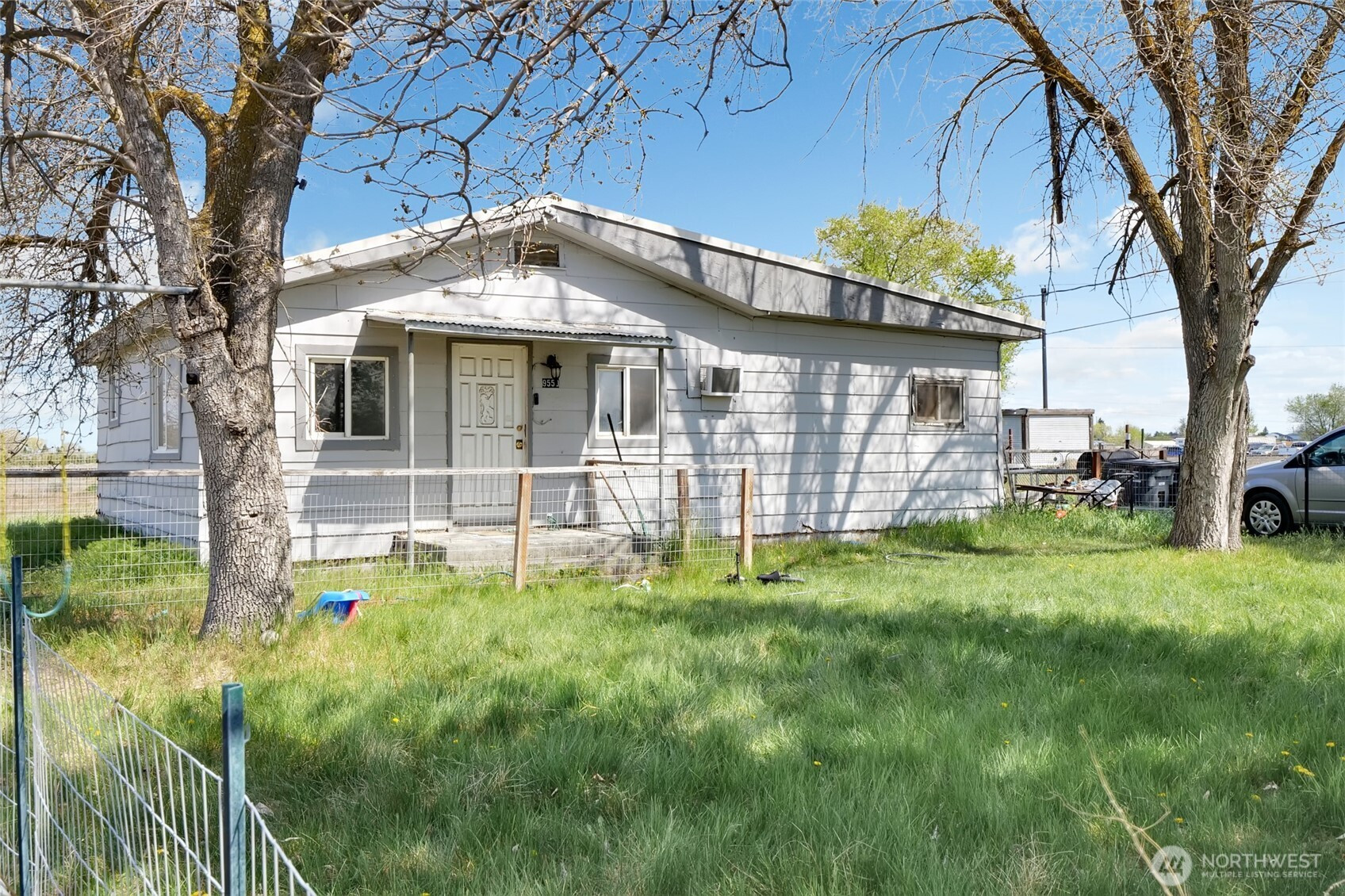 9550 Maple Drive NE, Moses Lake, WA 98837
