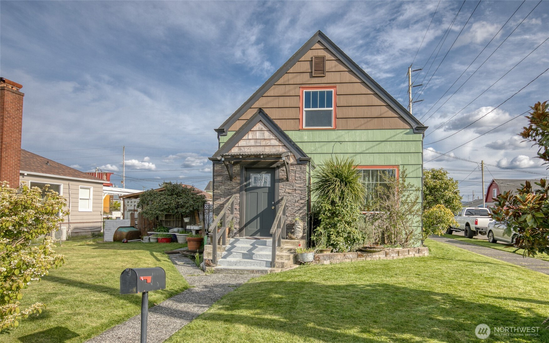 823 W 3rd Street, Aberdeen, WA 98520