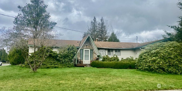 2633 Cascade Avenue, Enumclaw, WA 98022