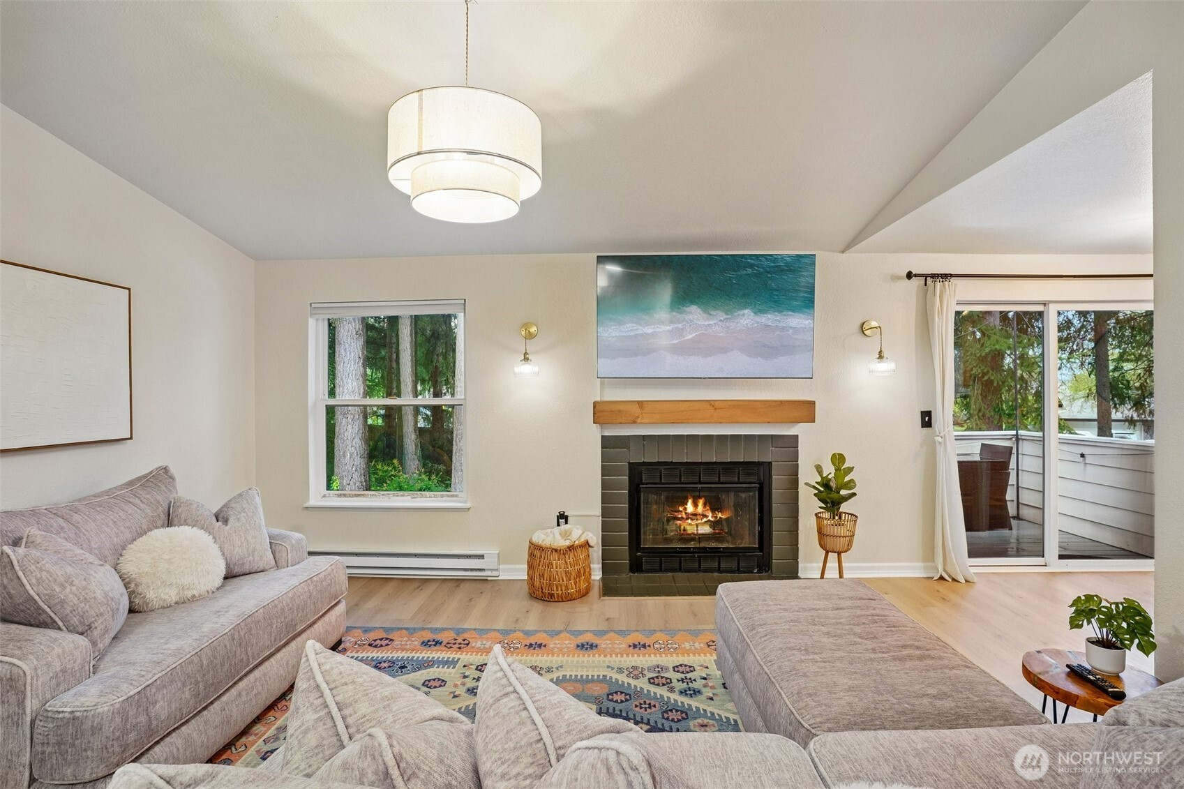 4617 Grandview Drive W, Tacoma, WA 98466